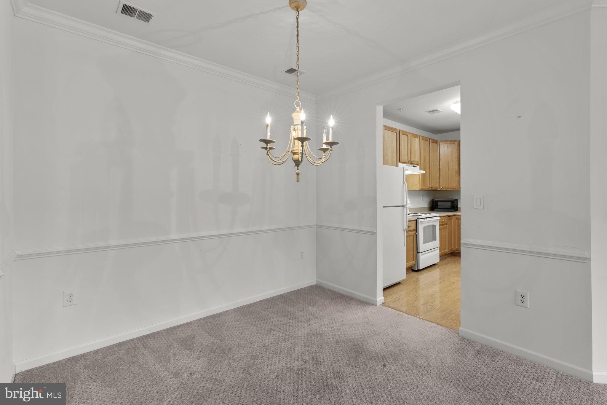 COURTYARDS AT WAVERLY WOODS EAST - Residential
