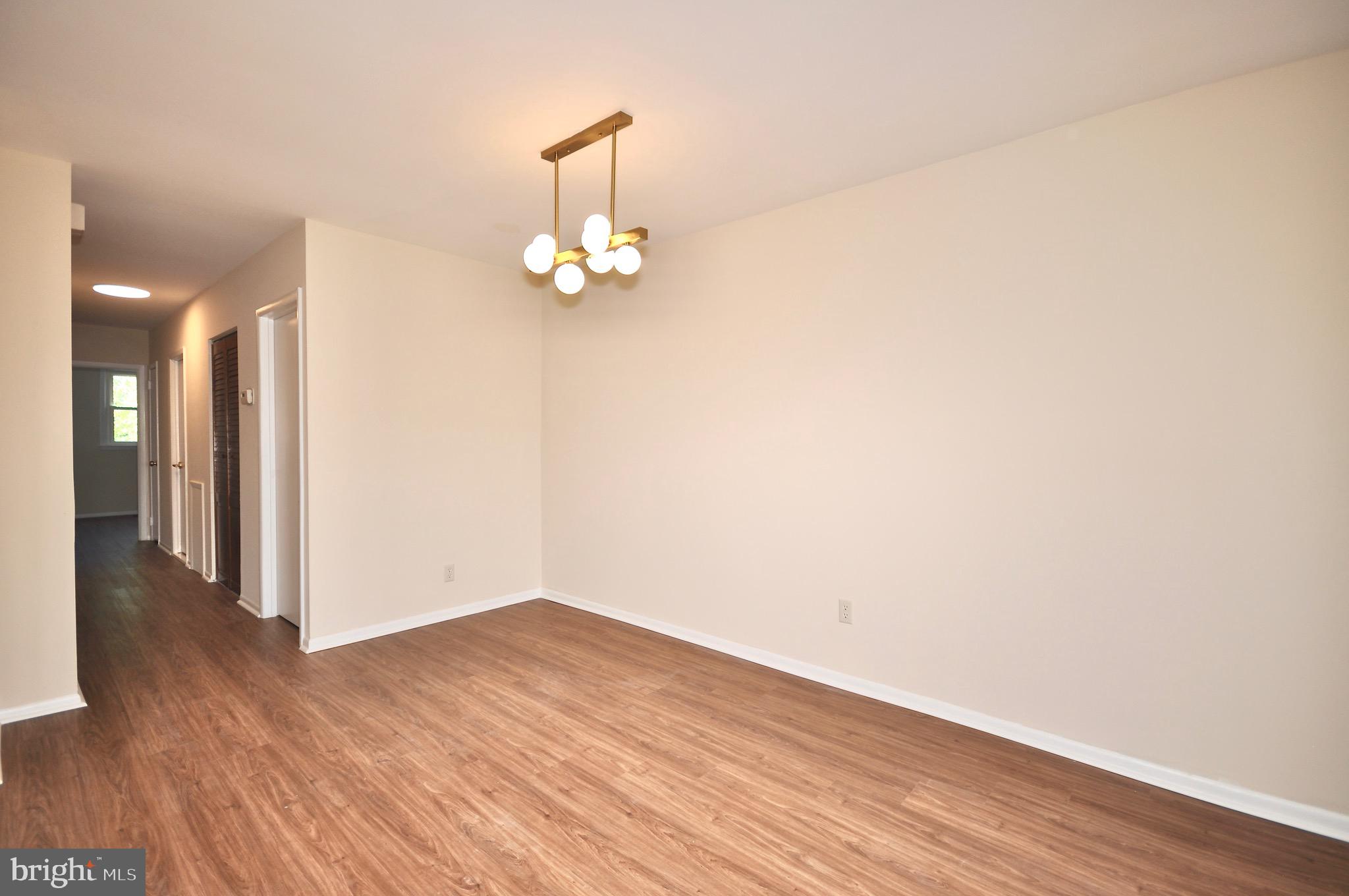 SOMERTON - Residential