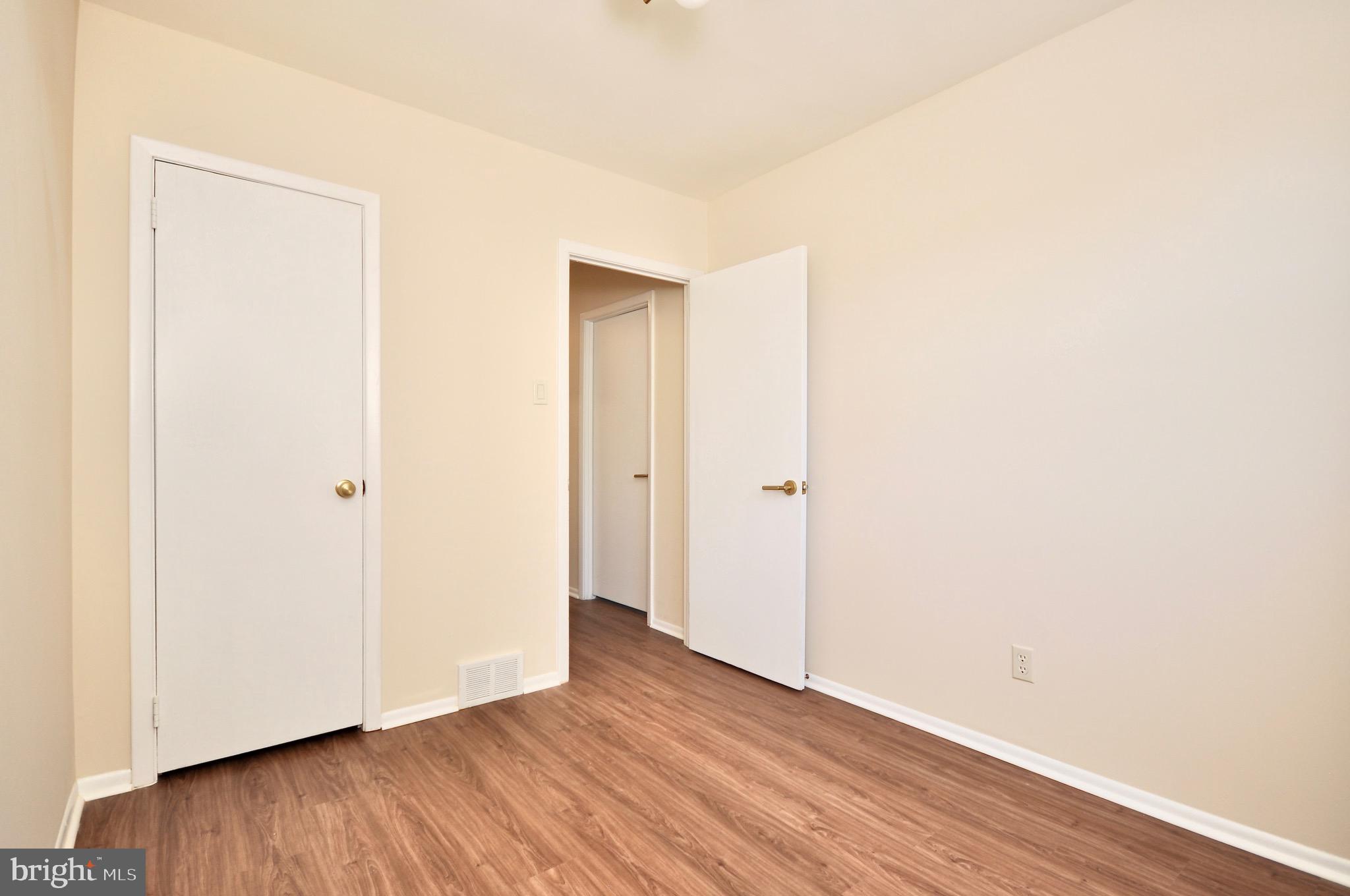 SOMERTON - Residential
