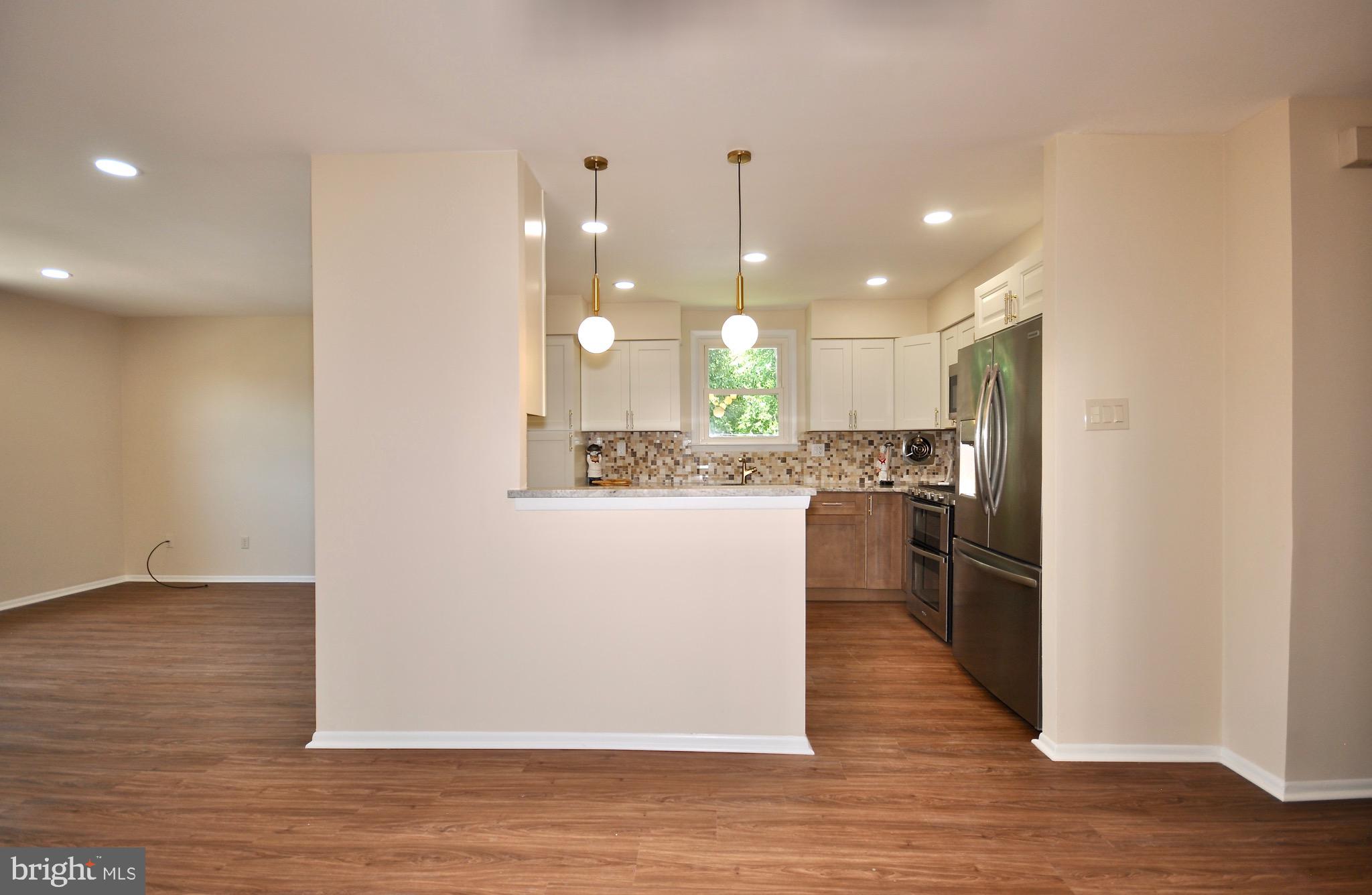 SOMERTON - Residential