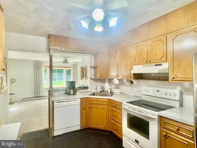 WALNICK MANOR - Residential