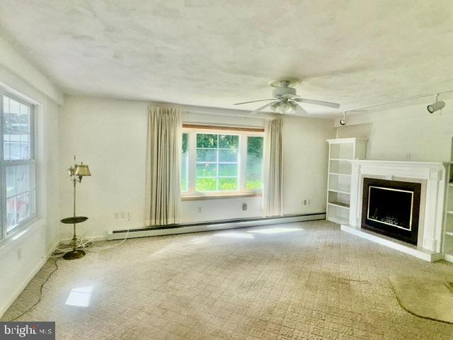WALNICK MANOR - Residential