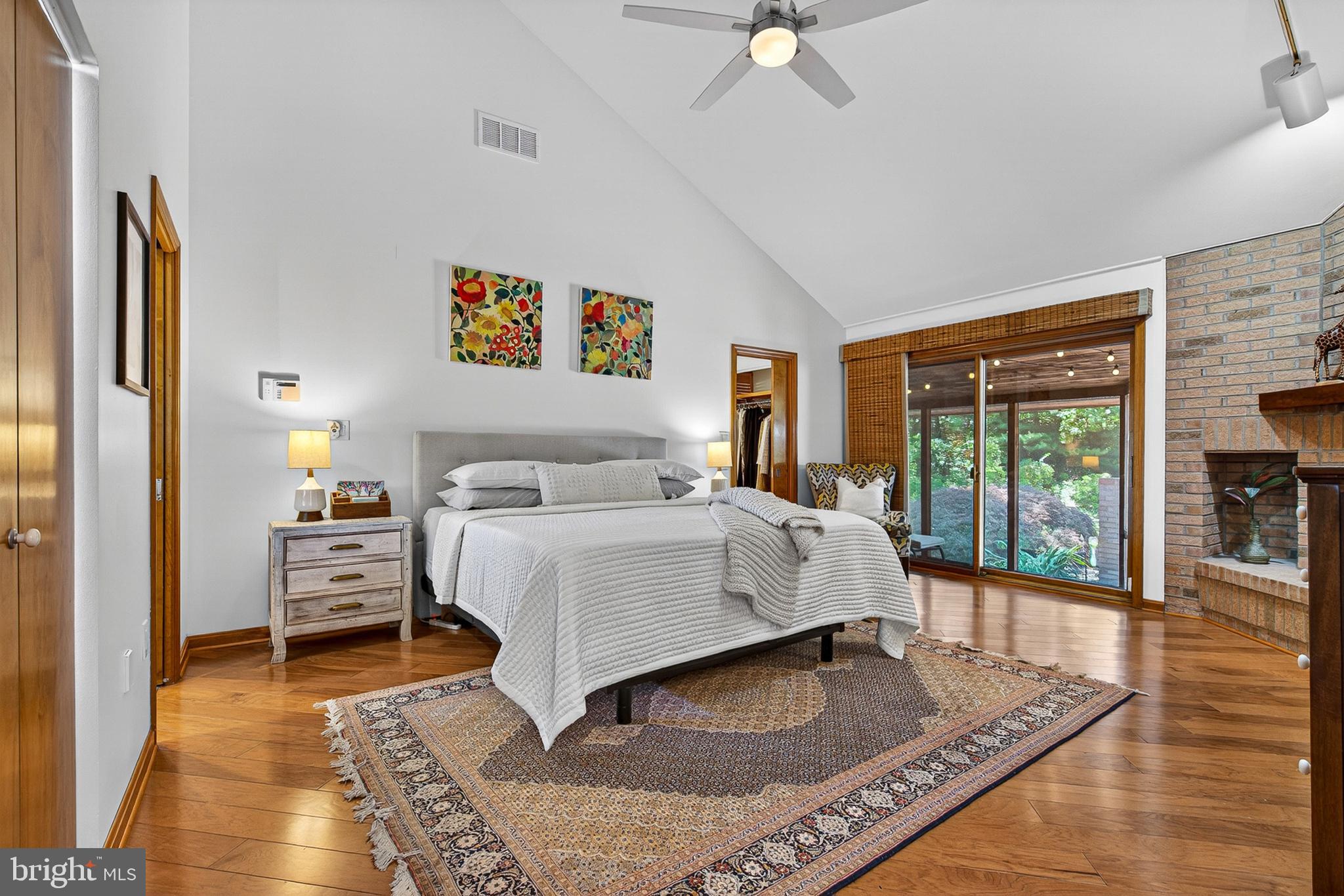 TODD LAKES - Residential