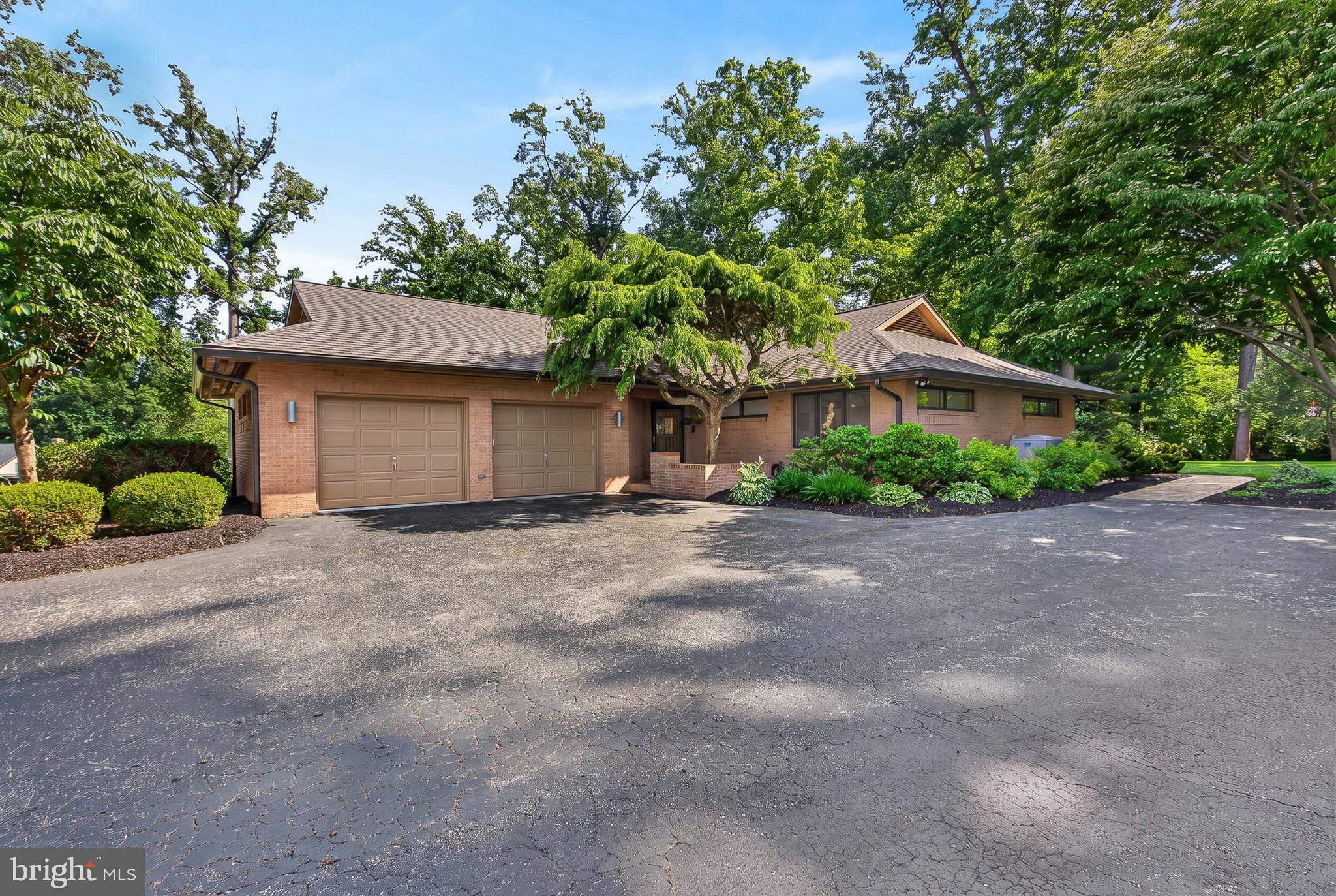 TODD LAKES - Residential