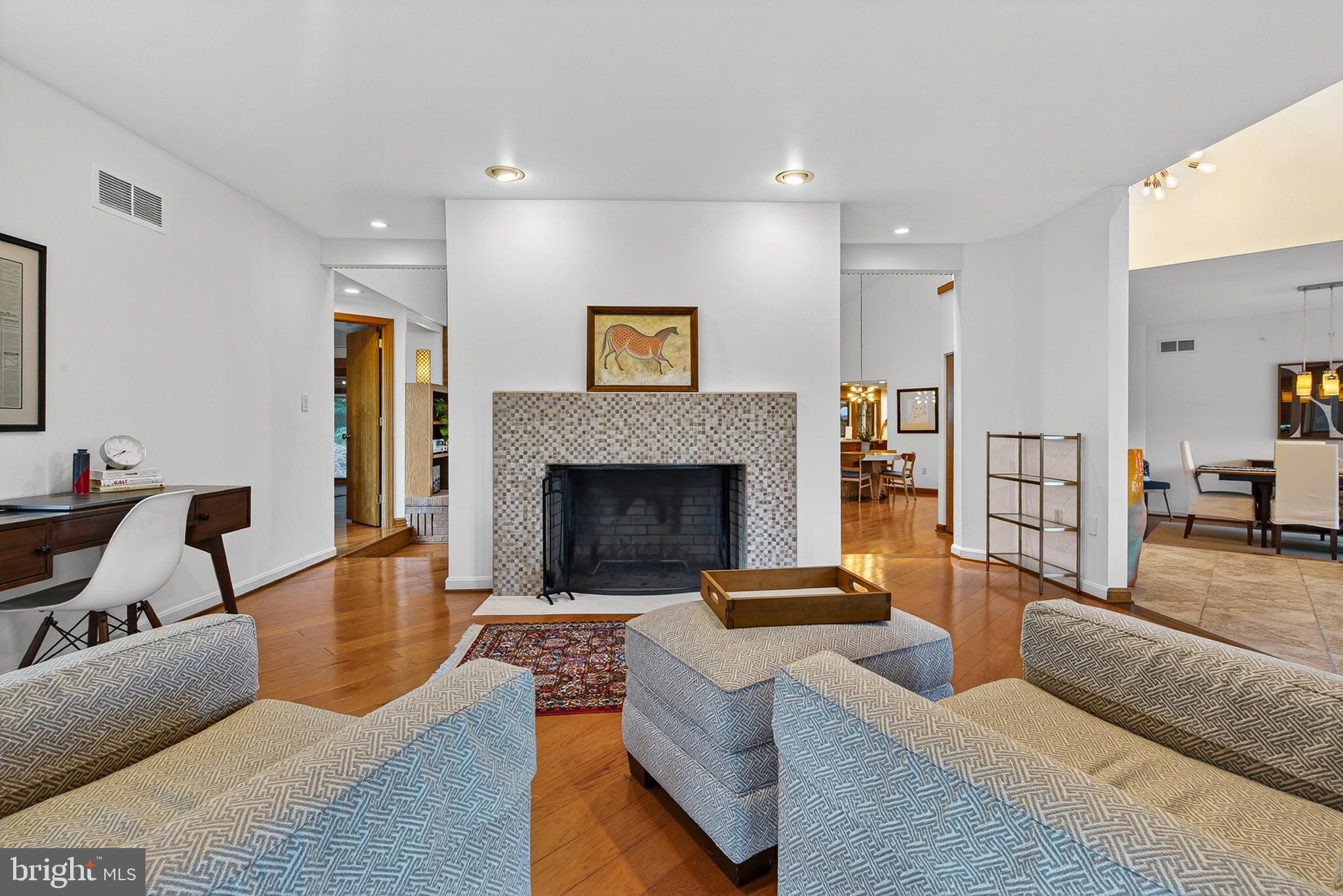 TODD LAKES - Residential