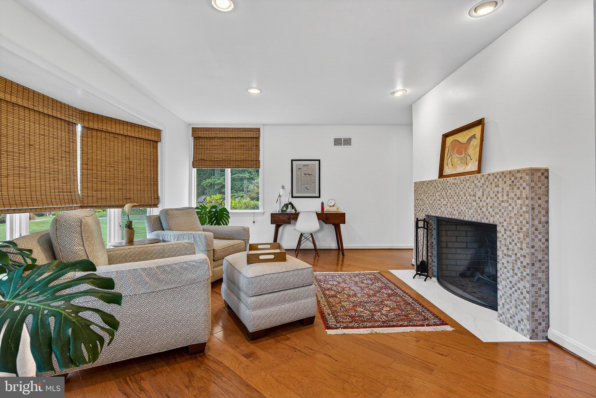 TODD LAKES - Residential