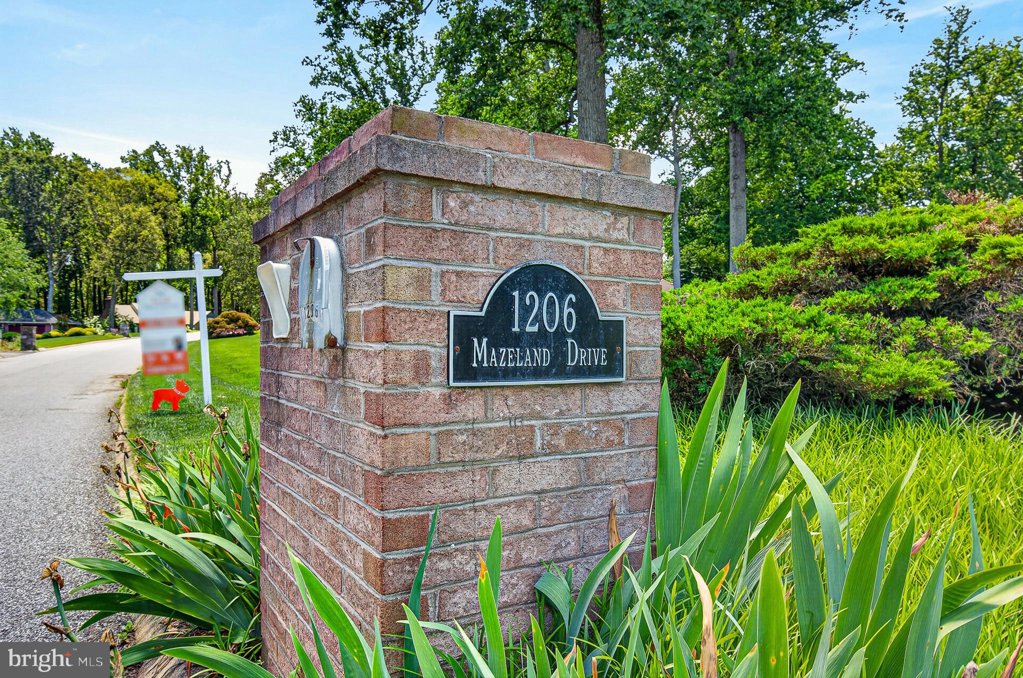 TODD LAKES - Residential