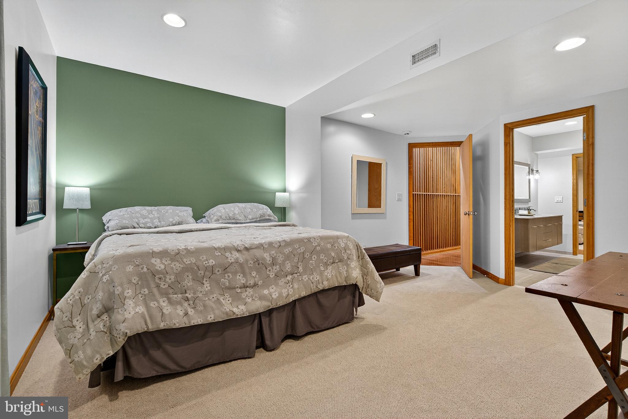 TODD LAKES - Residential