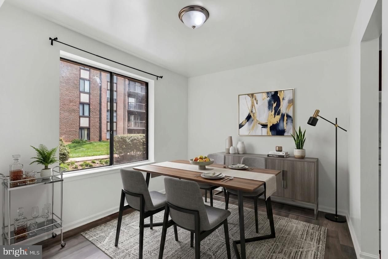 HAWTHORNE VILLAGE - Residential