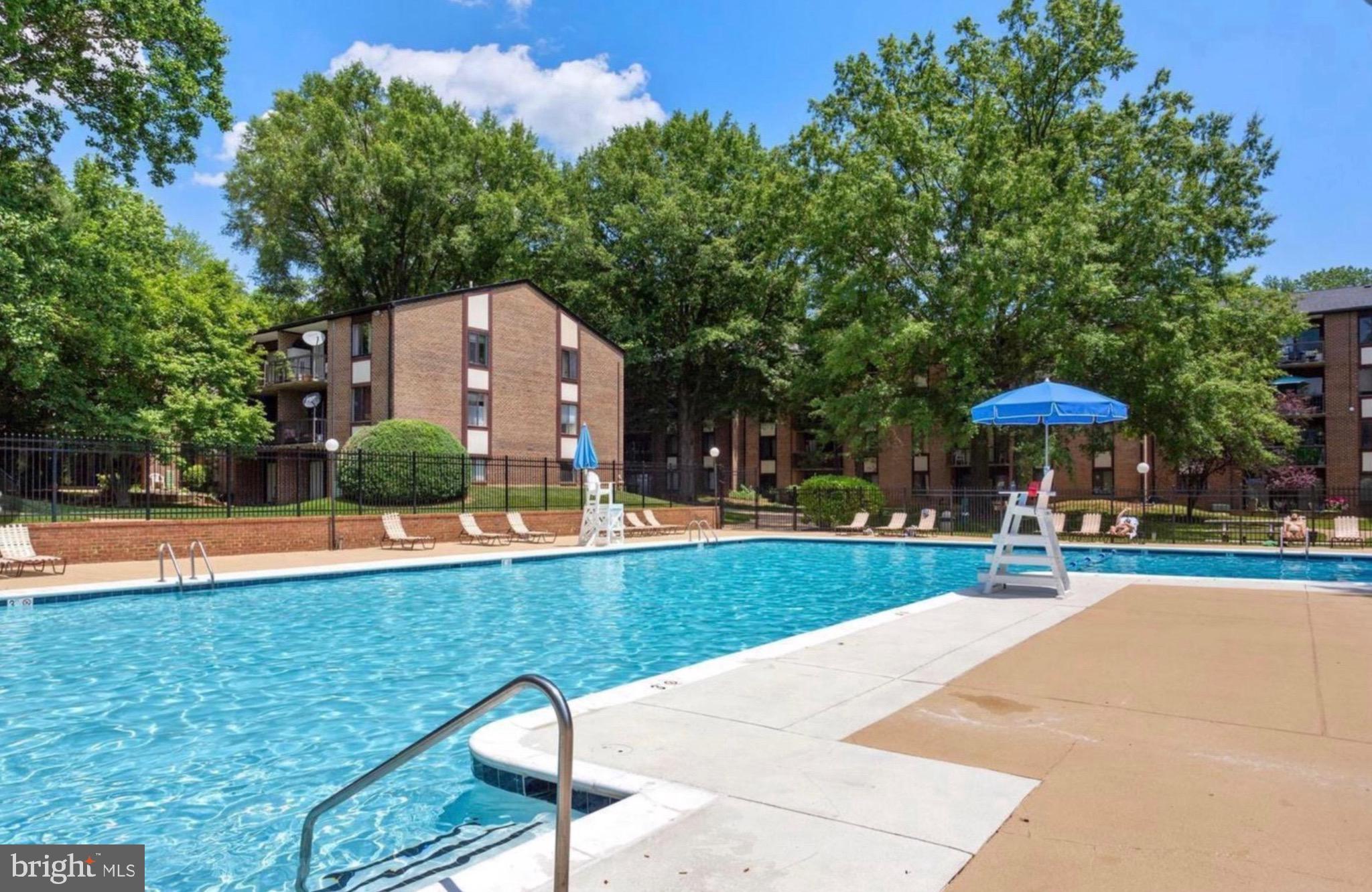 HAWTHORNE VILLAGE - Residential