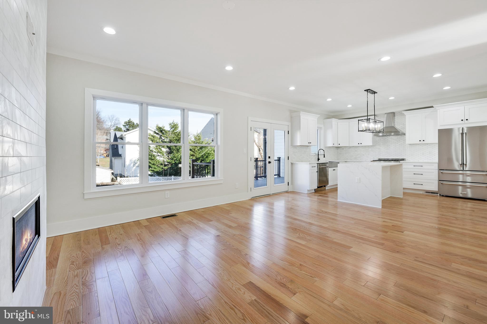 * LOCATION  * LOCATION  * LOCATION *  A COMMUTERS DREAM  <5 MILES TO WASHINGTON DC  <5 MILES TO AN INTERNATIONAL AIRPORT  <3 MILES TO VIRGINIA SQUARE METRO  *1 MILE TO RUTHIES ALL DAY * WALK TO ARMY NAVY CC *
Welcome to this new construction end unit townhouse, a perfect blend of contemporary elegance and comfortable living. 3 Floors full of windows and light, a deck off the gourmet kitchen to enjoy your morning coffee, a cozy fireplace, a walk-out basement with a private entrance, a one-car garage with an outlet for EV charger, a fenced yard, and many other features, too many to list. Modern and high-end finishes, a thoughtful design, and open-concept living await.   Don't miss this opportunity to make this 4 bedroom, 3.5 bathroom townhouse your own and experience the perfect harmony of style and function in a home that reflects modern living at its finest. 2023 S Kenmore is a middle unit. Call Julie Sapone for your private showing today.