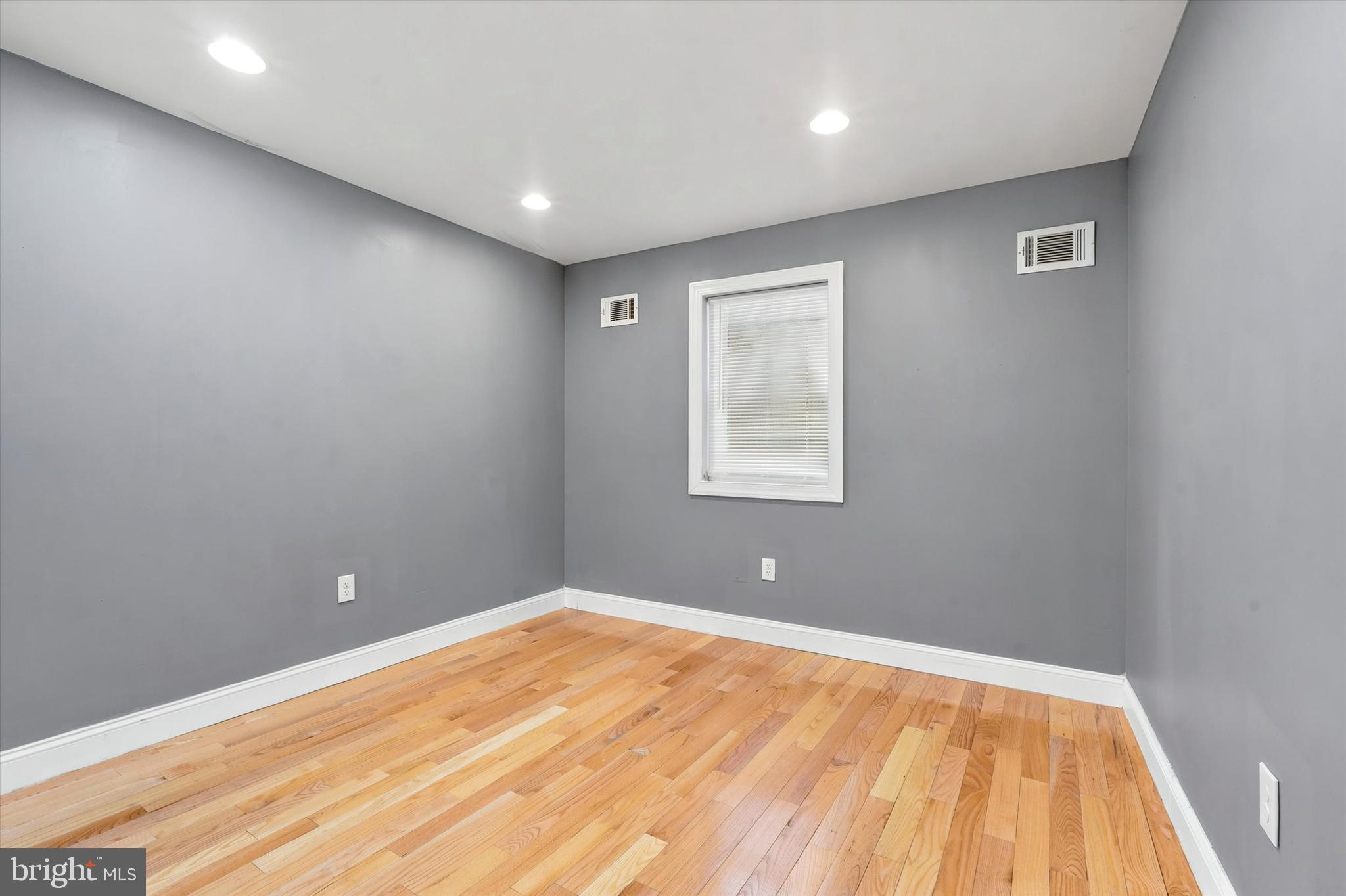 GRAYS FERRY - Residential