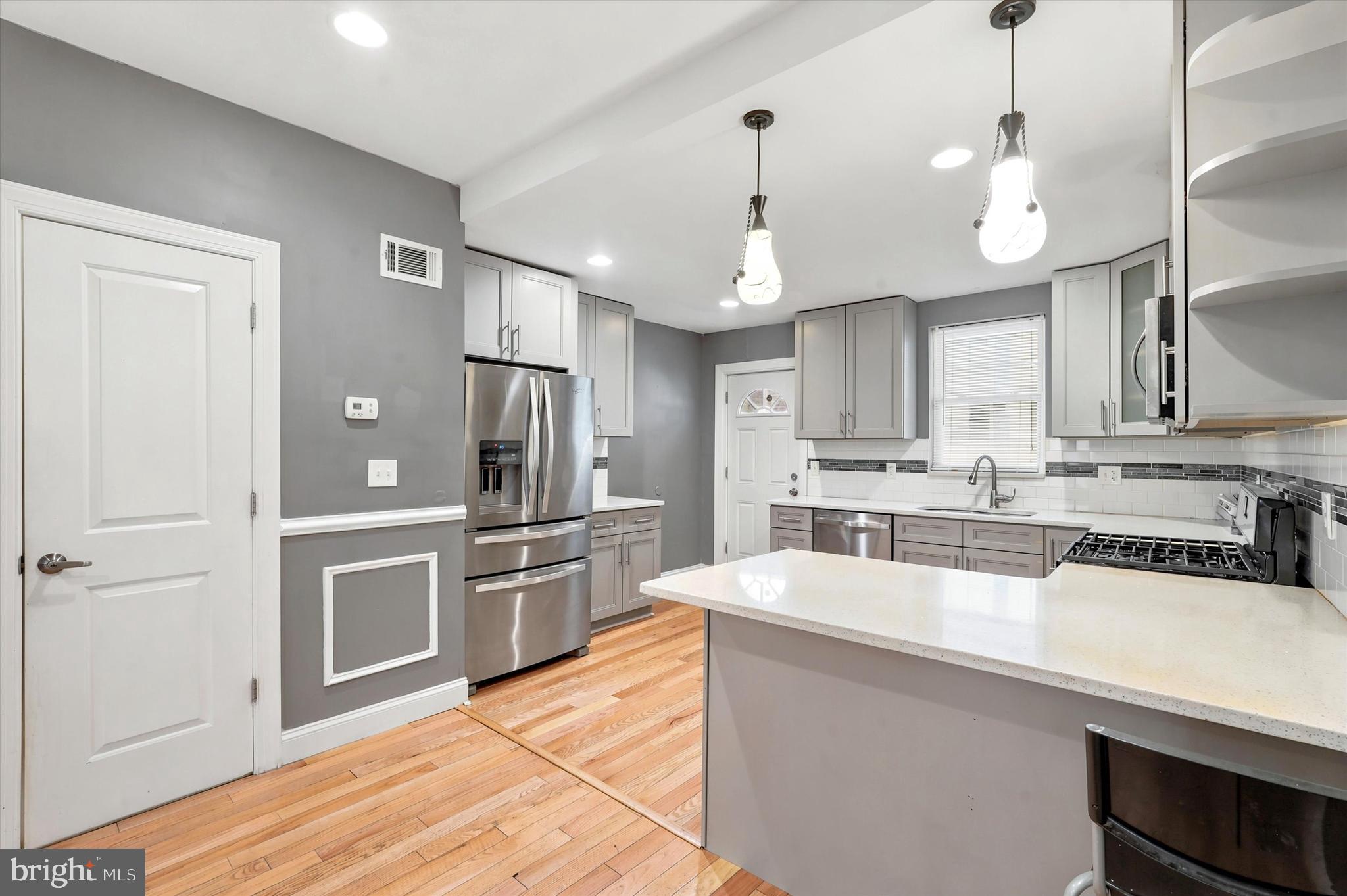 GRAYS FERRY - Residential