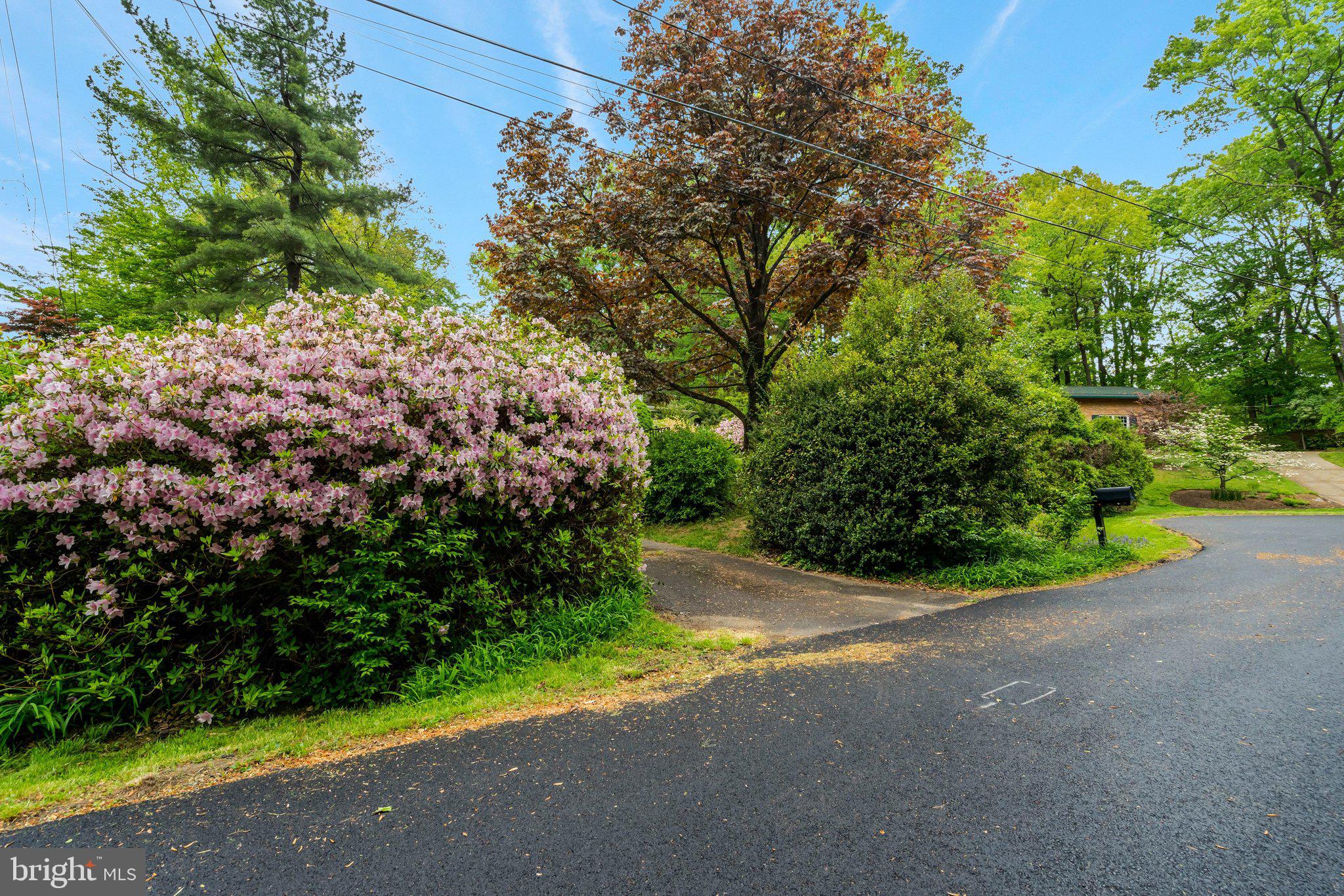 OAK VALLEY ESTATES - Residential