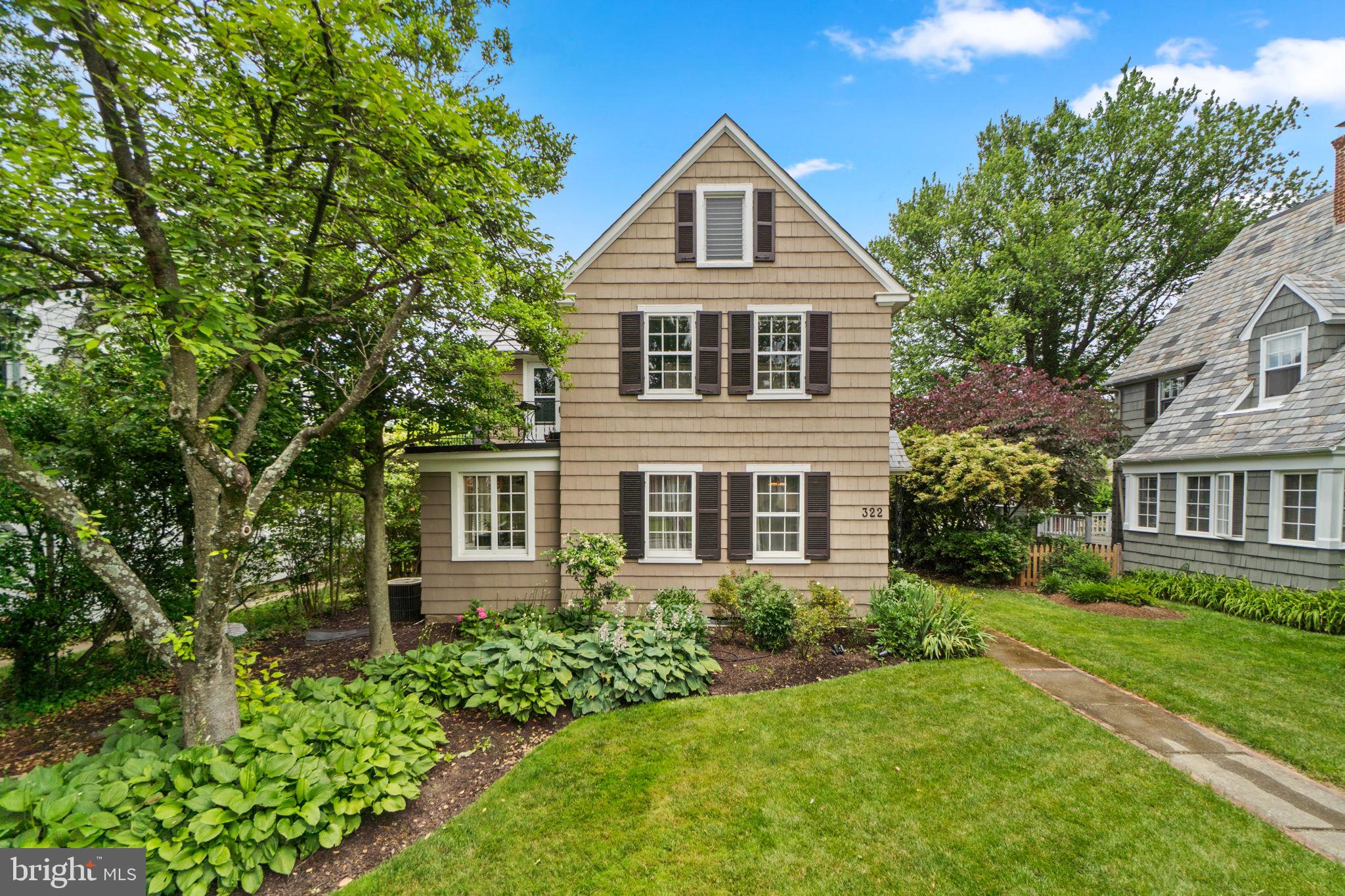 GREATER HOMELAND HISTORIC DISTRICT - Residential