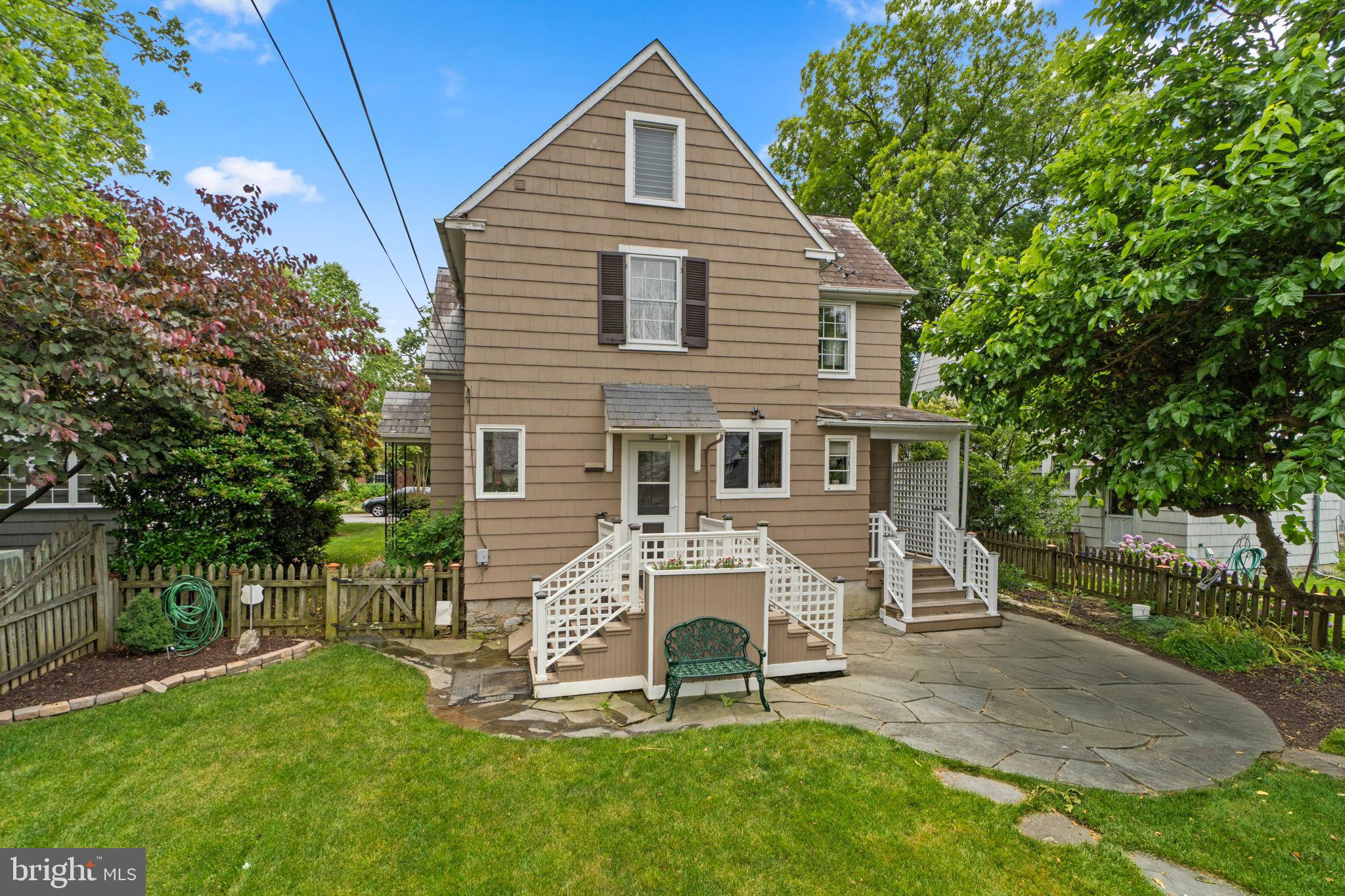 GREATER HOMELAND HISTORIC DISTRICT - Residential