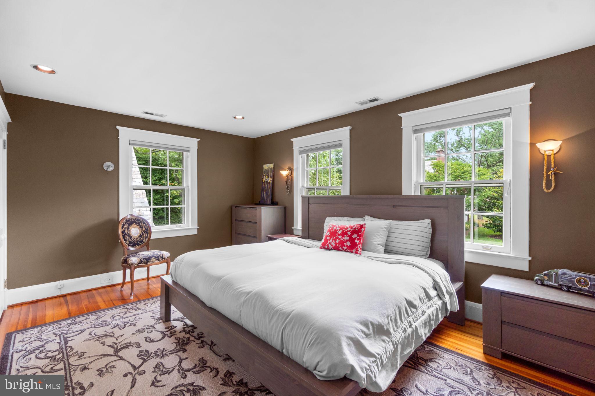GREATER HOMELAND HISTORIC DISTRICT - Residential