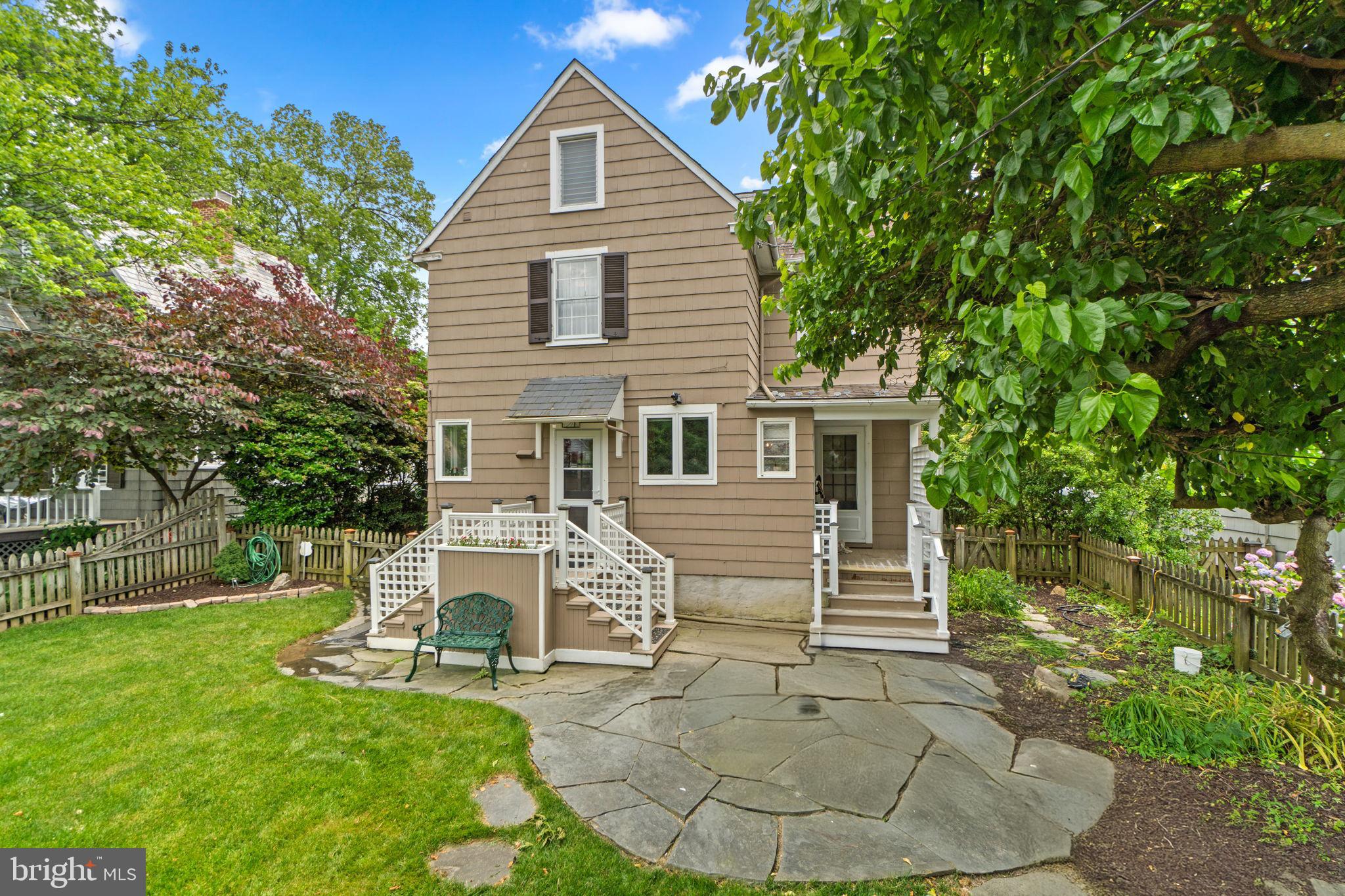 GREATER HOMELAND HISTORIC DISTRICT - Residential