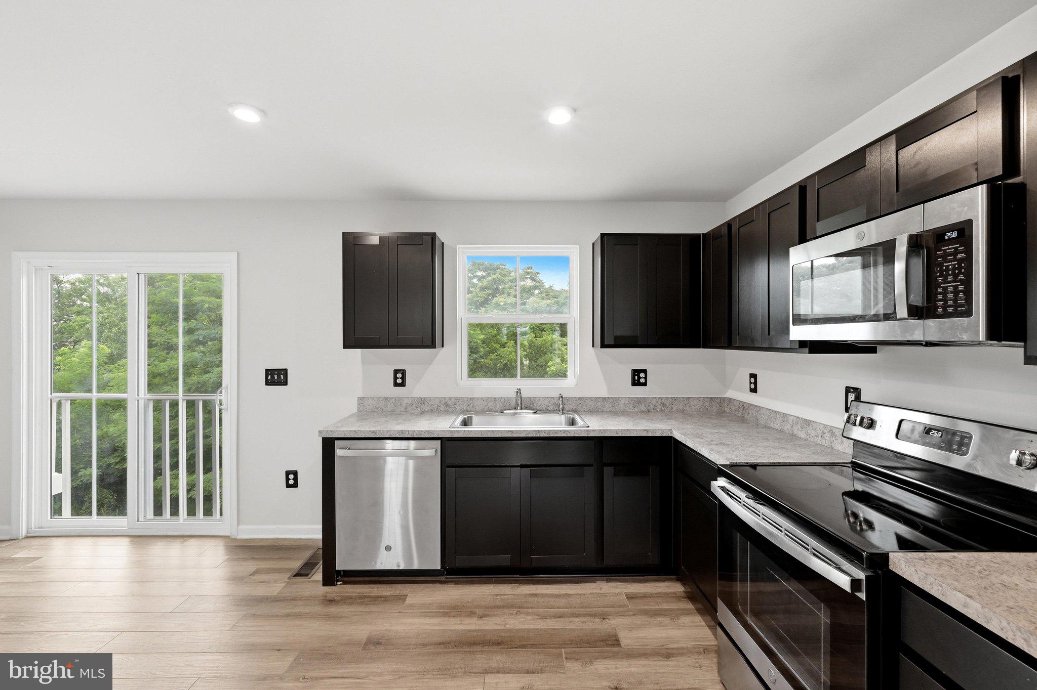 CEDAR SPRING - Residential