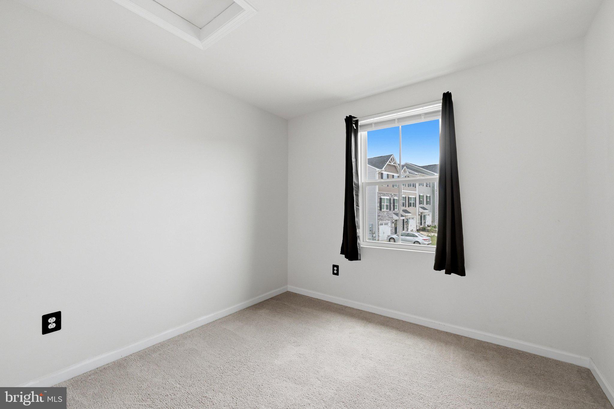 CEDAR SPRING - Residential