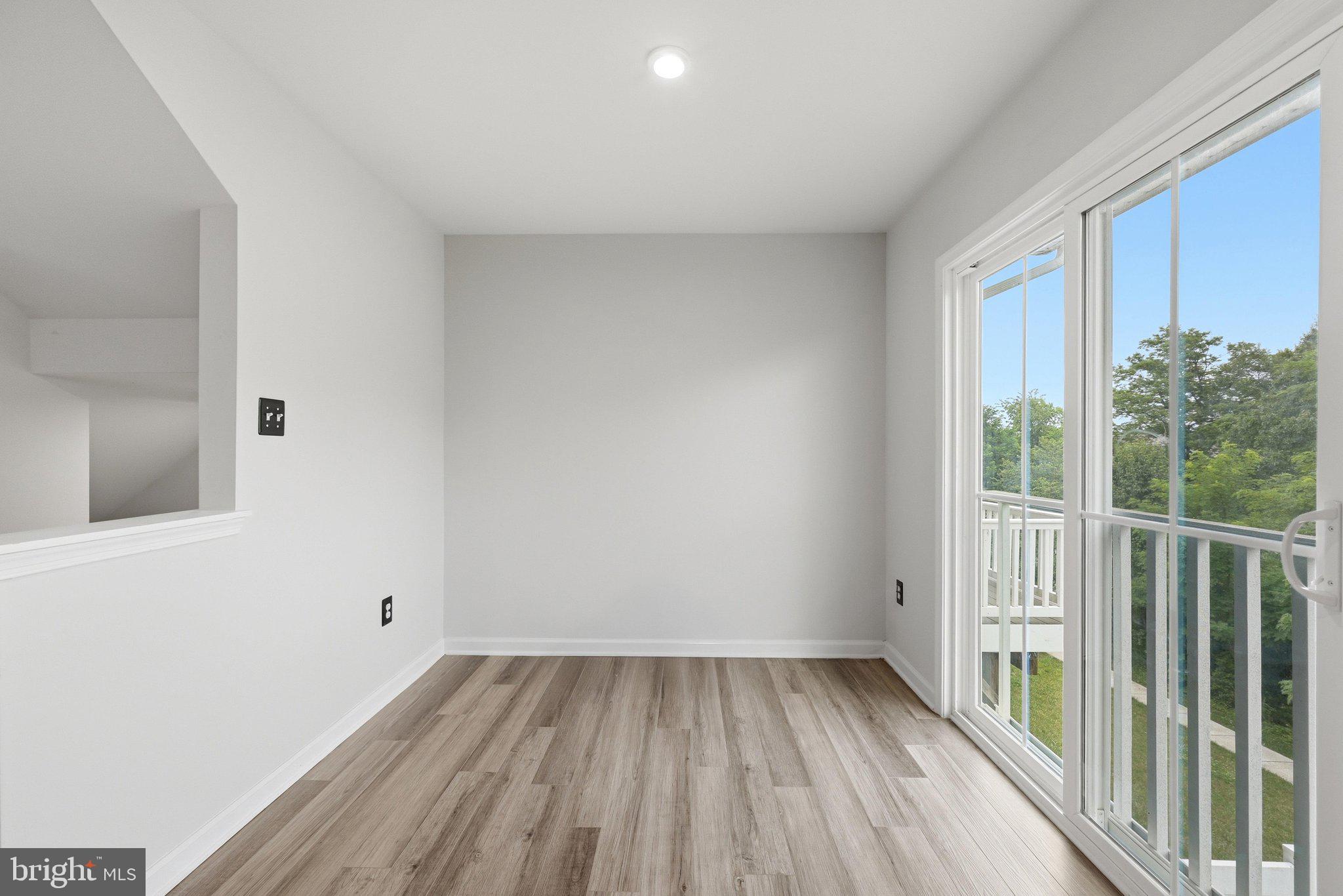 CEDAR SPRING - Residential