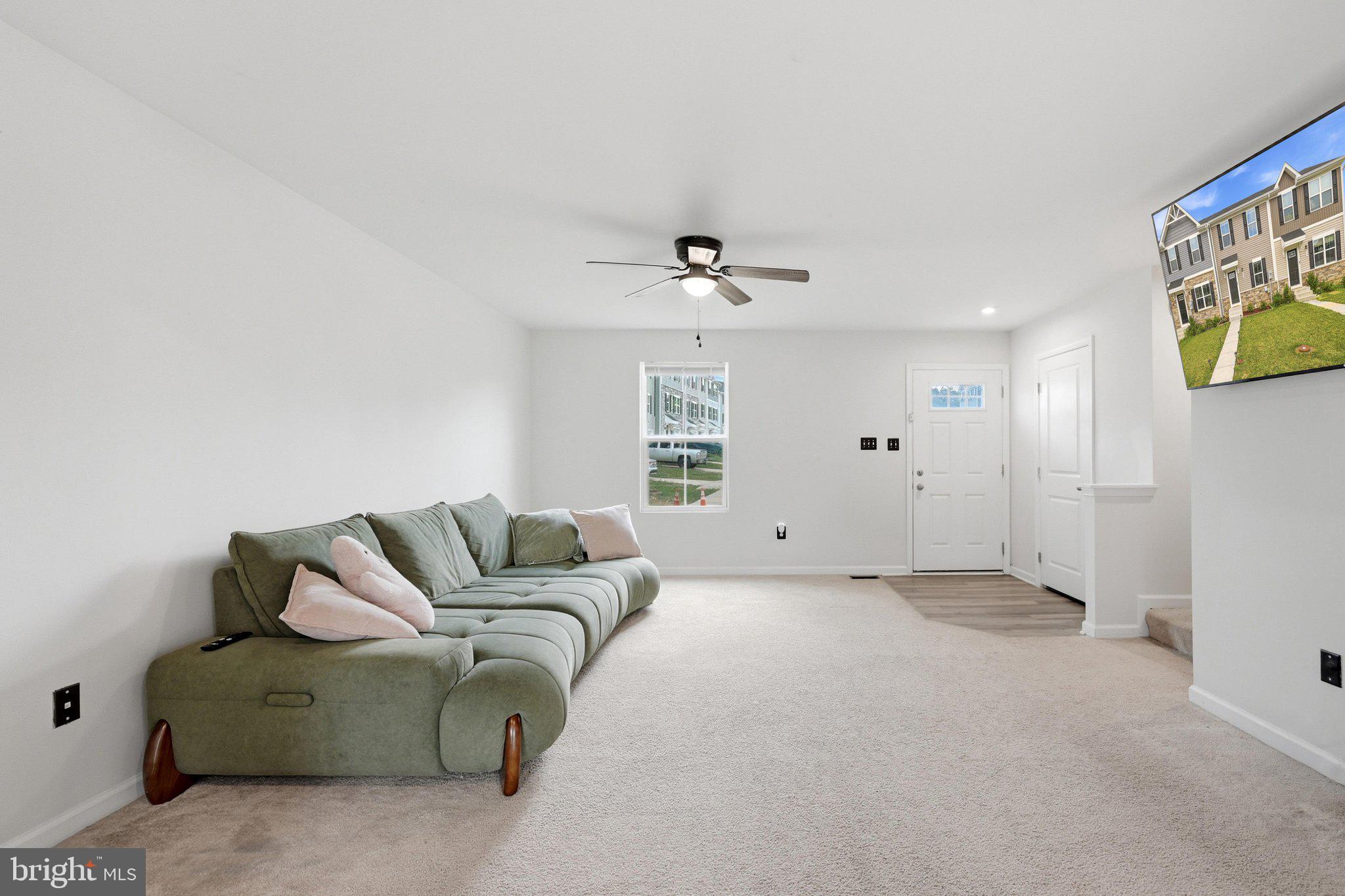 CEDAR SPRING - Residential