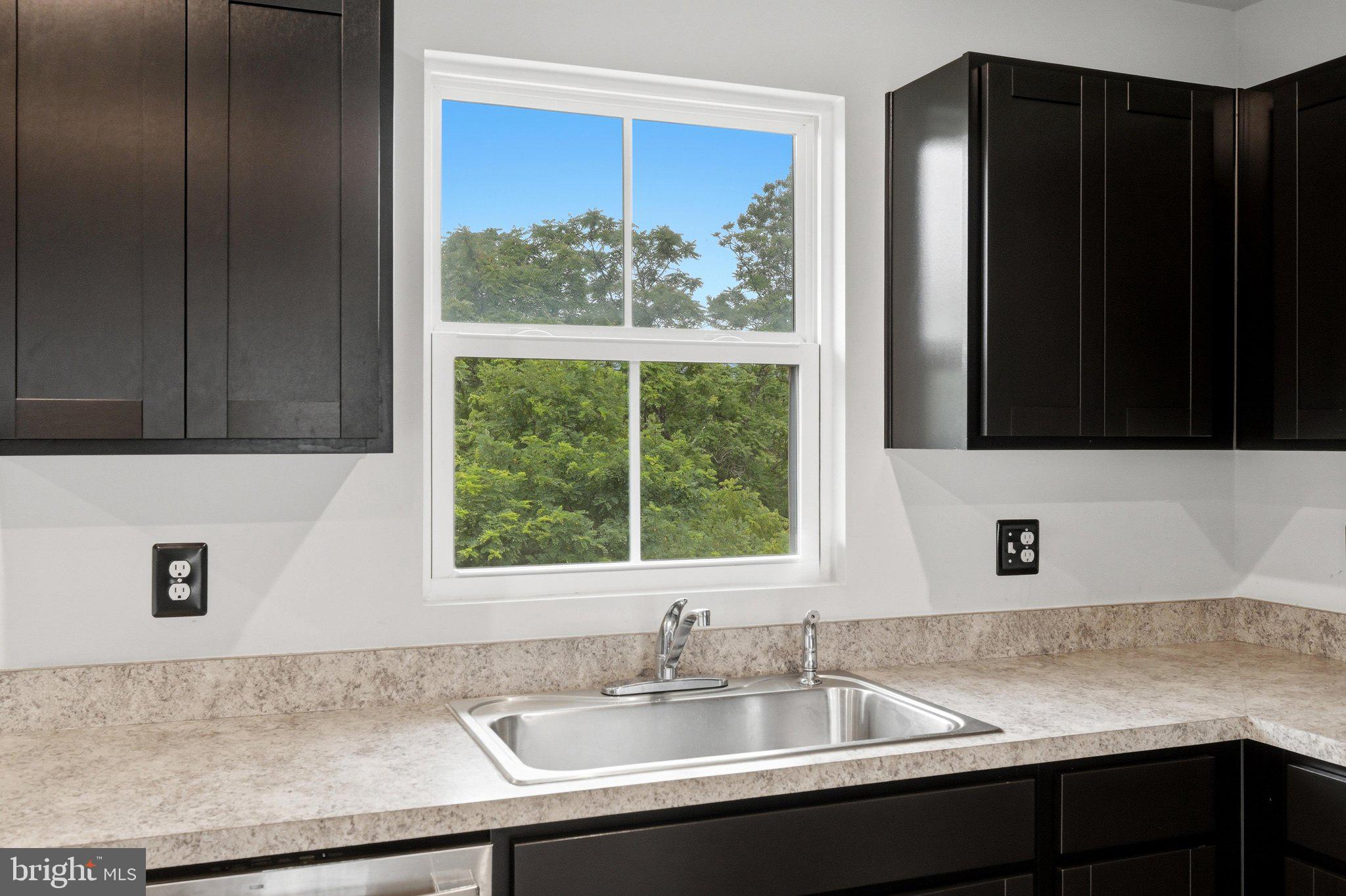 CEDAR SPRING - Residential