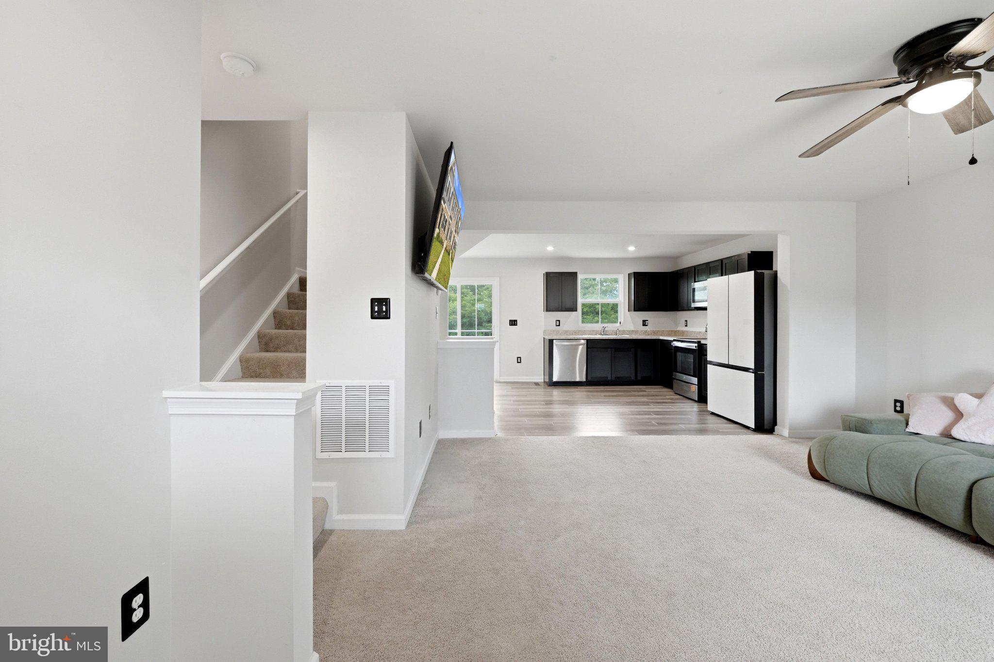 CEDAR SPRING - Residential