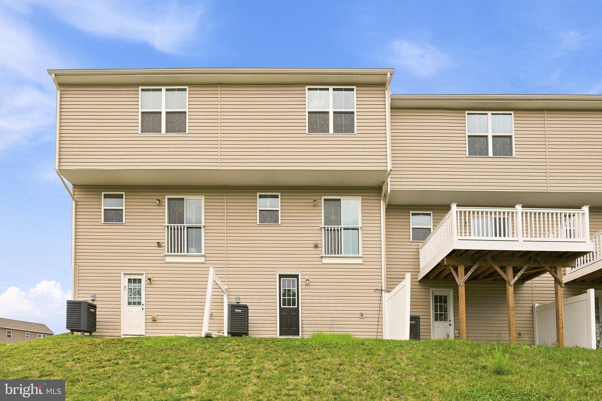 CEDAR SPRING - Residential
