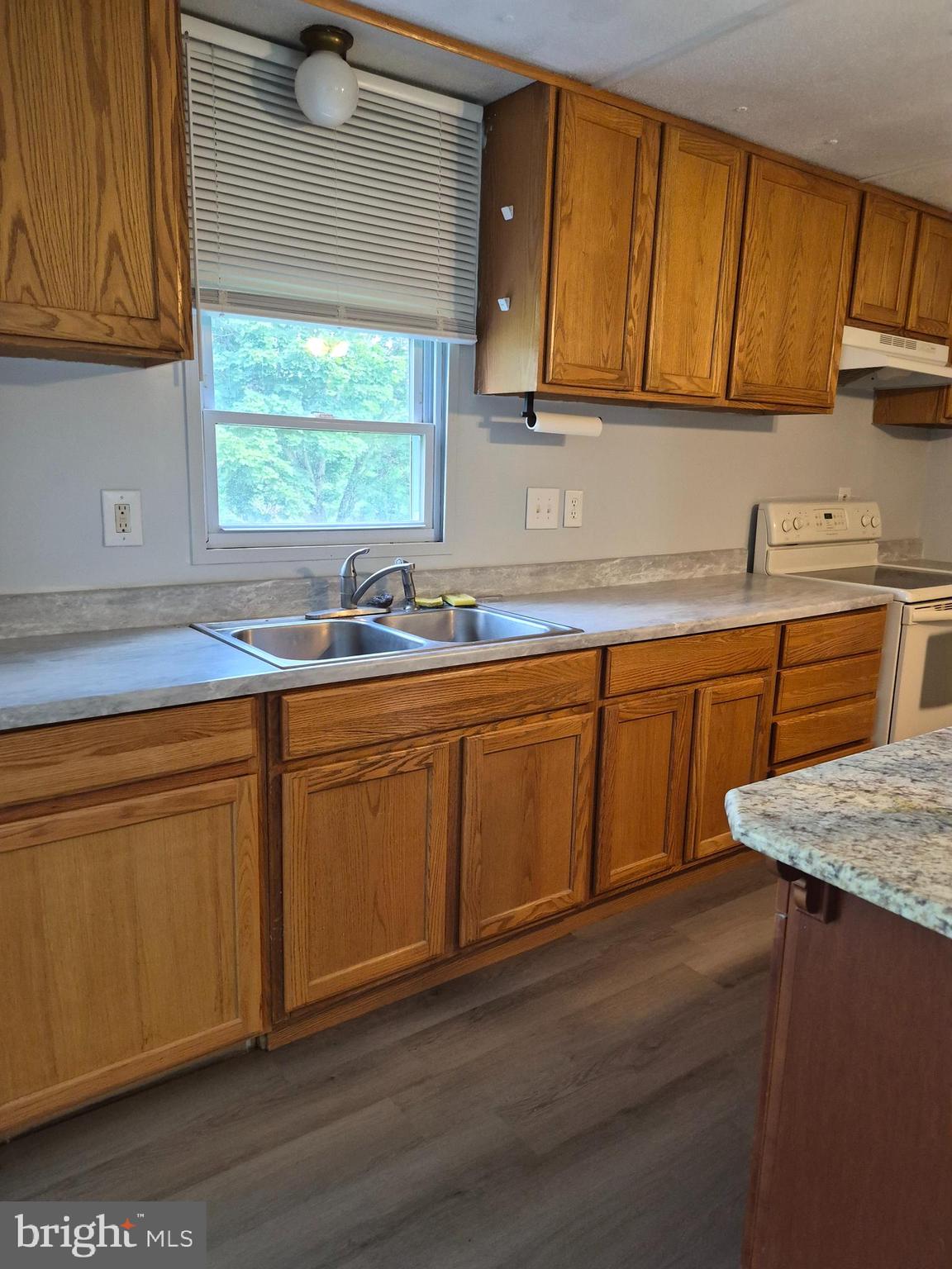 HIGH POINT - Residential