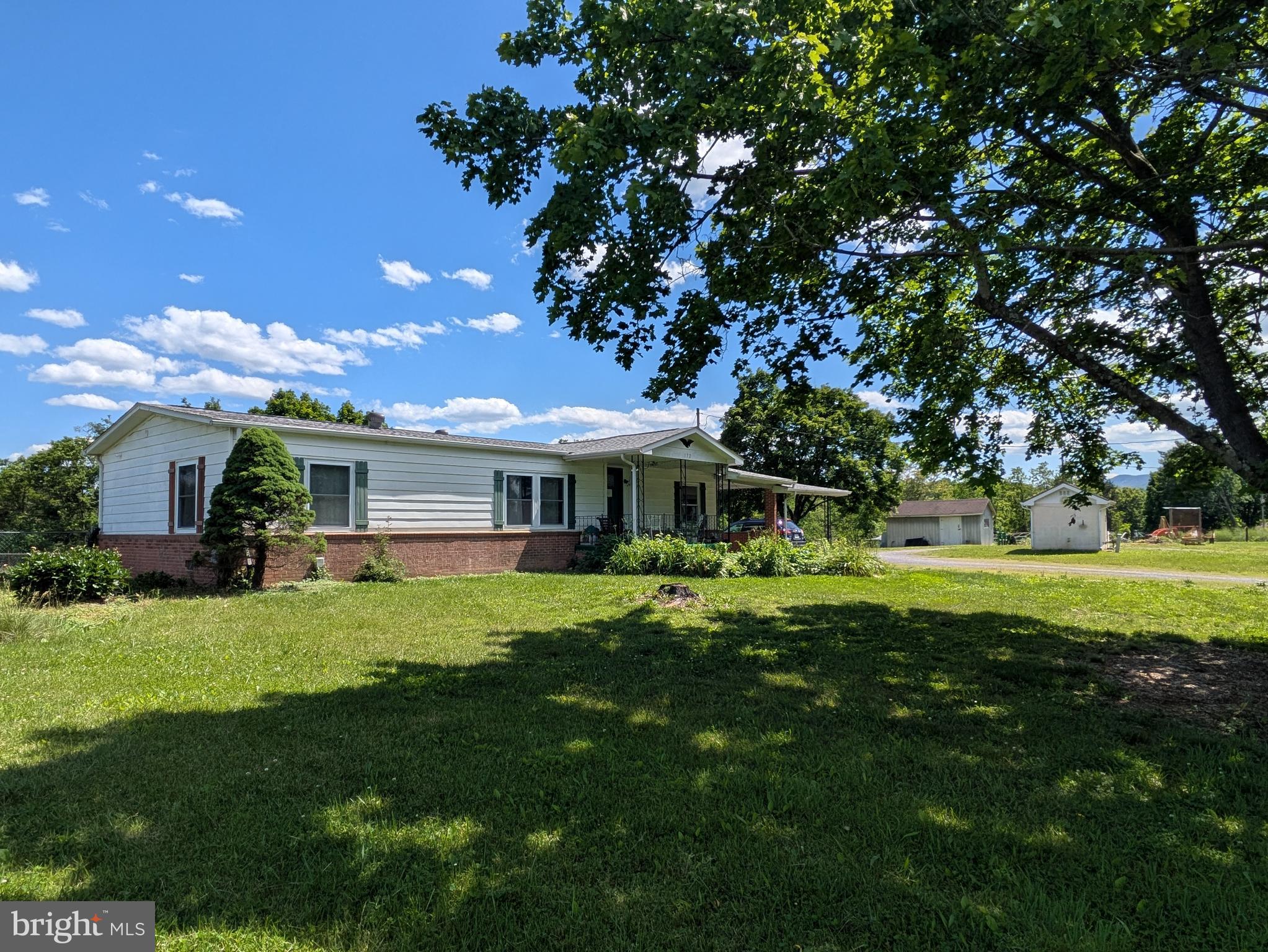HIGH POINT - Residential
