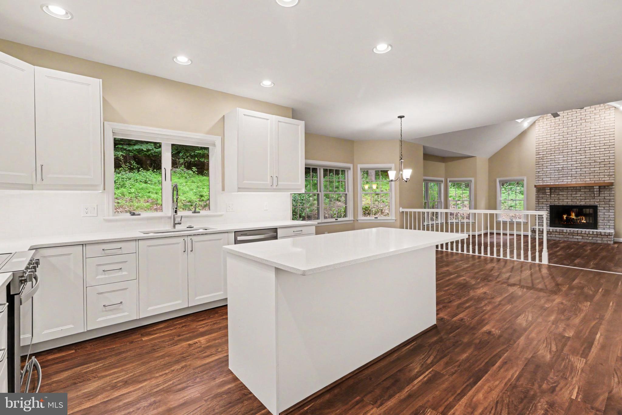 WALTON SPRING HILLS - Residential