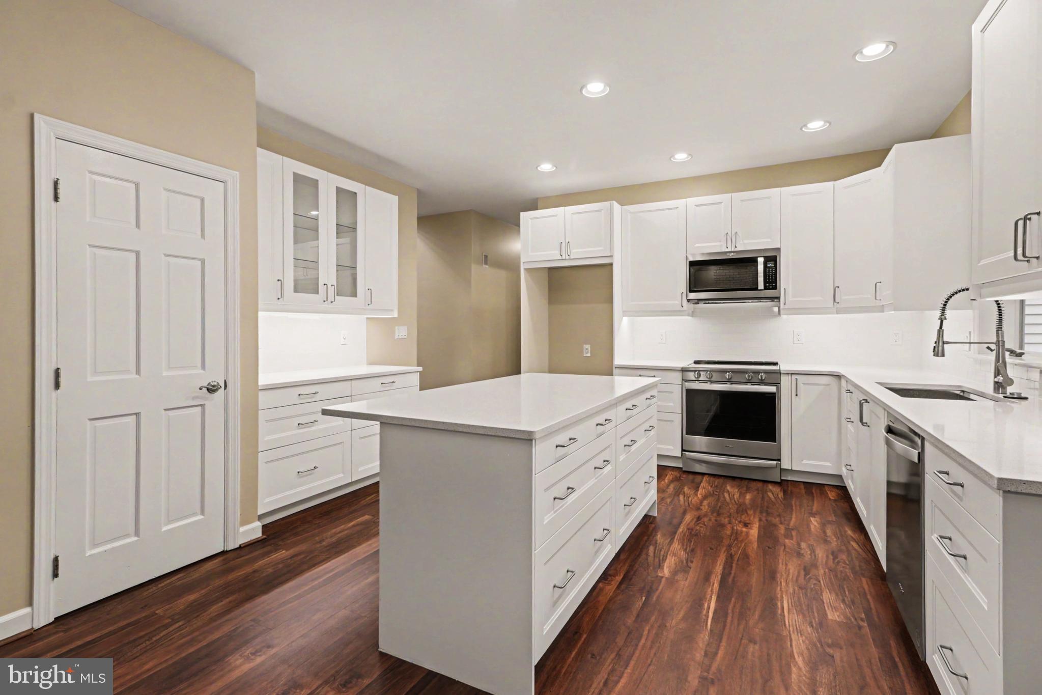 WALTON SPRING HILLS - Residential