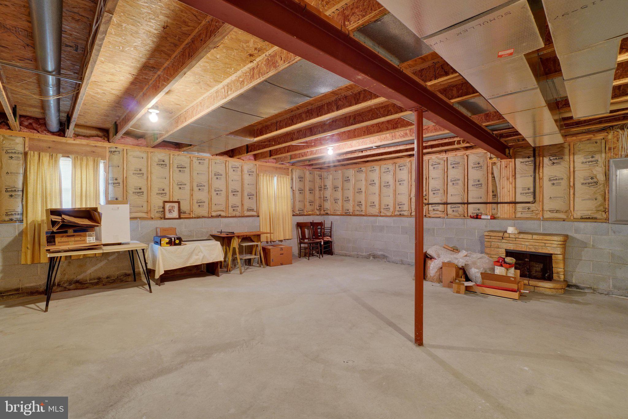 ICE HOUSE ESTATES - Residential
