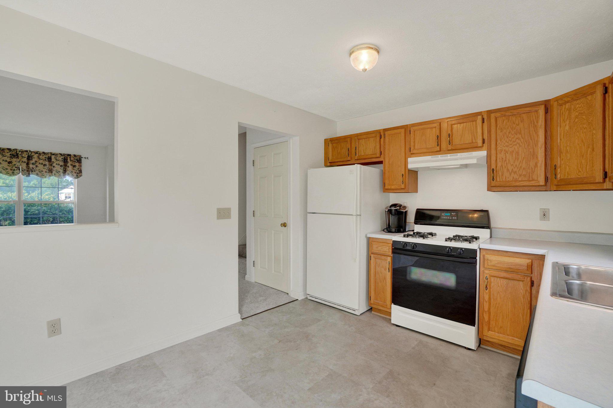ICE HOUSE ESTATES - Residential