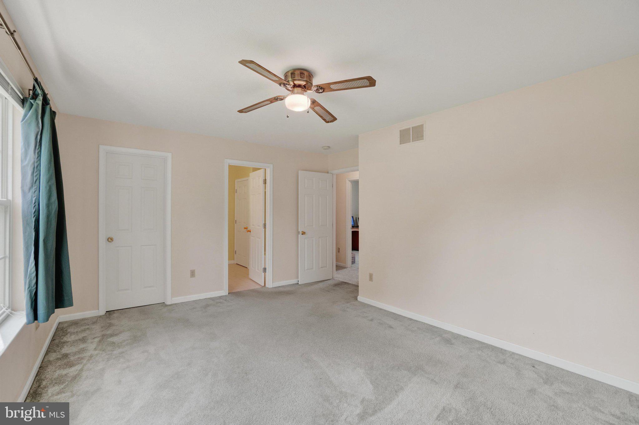ICE HOUSE ESTATES - Residential