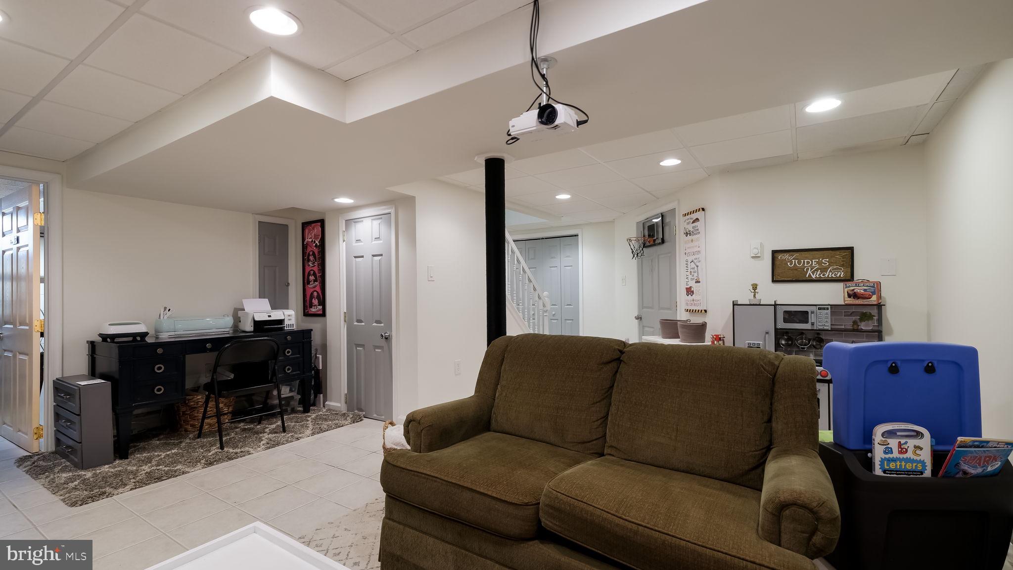 LIBERTY PL - Residential