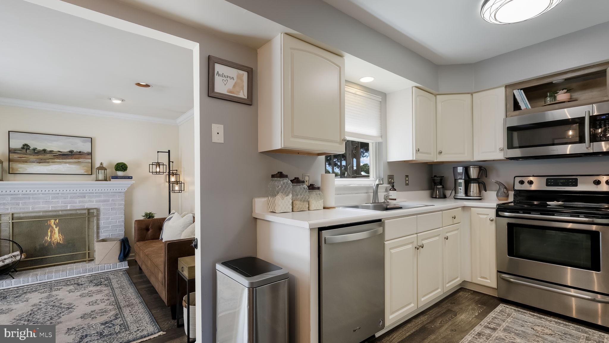 LIBERTY PL - Residential