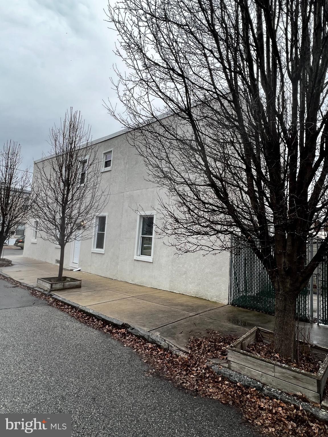 WOW!! Amazing opportunity to own a fully remodeled 3-bedroom, 2 bath, 2 car garage home that sits on 3 separate individual deeded lots. Address includes 2637 Tulip St., 2634 Agate St & 2636 Agate St. Owner remodeled home from top to bottom, upgrades include new kitchen cabinets, new kitchen appliance, new hardwood flooring throughout, new 200 amp electrical circuit panel, new ceiling fans, brand new dual heating and air conditioning units throughout and many more upgrades. Property is located in the heart of one of the hottest and popular neighborhoods in the city. Surrounded by huge developments and an influx of premier restaurants, bars, nightlife and entertainment. Property being sold as is. Come check it out and be amazed.