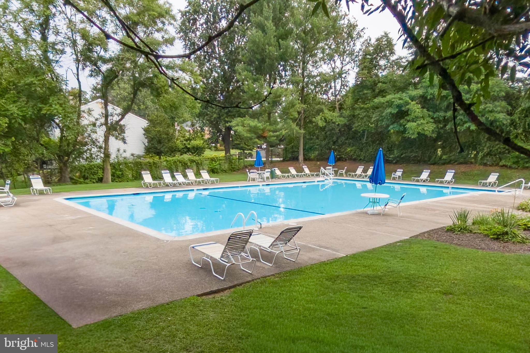 VALLEY GLEN - Residential