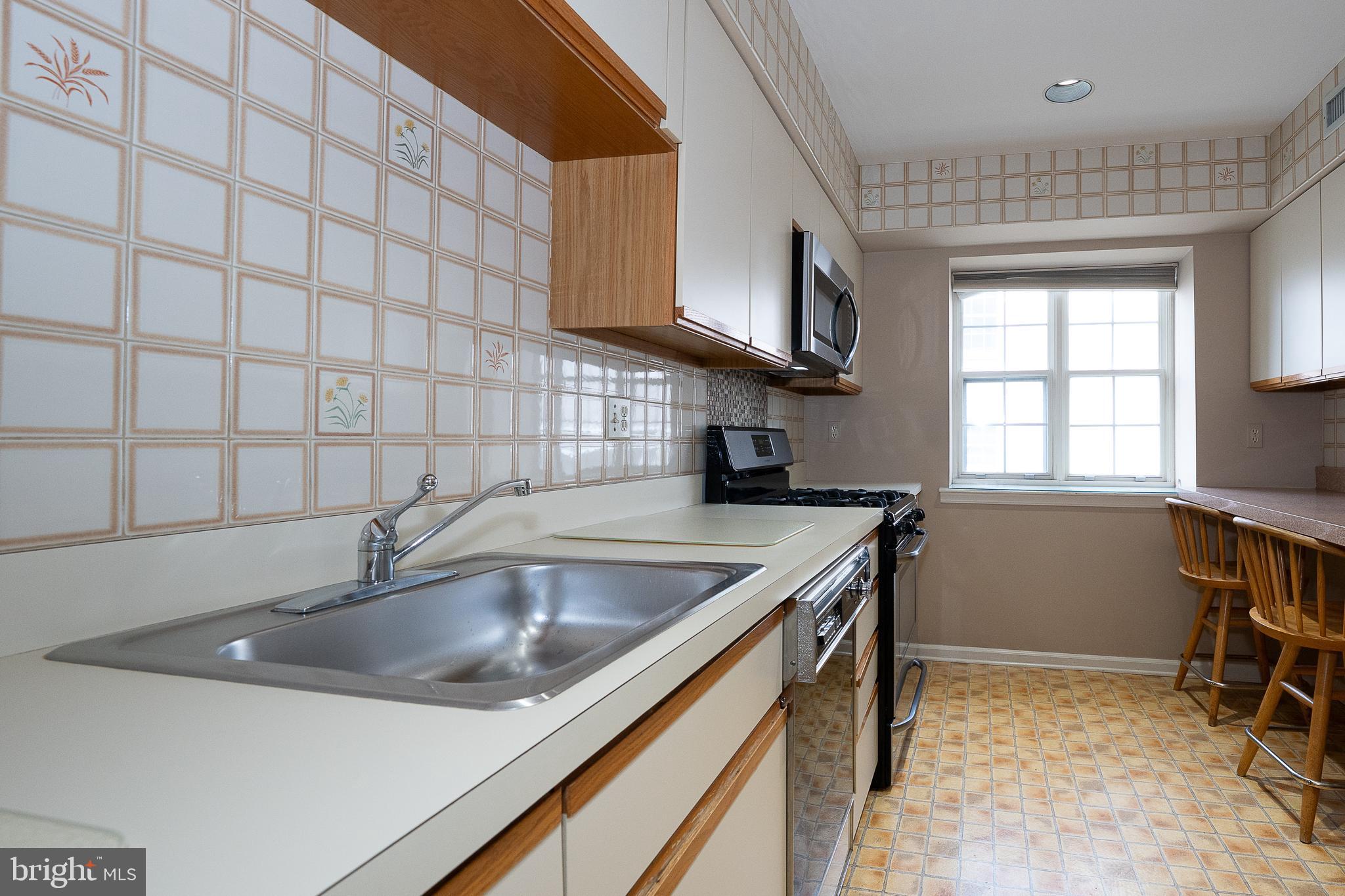 VALLEY GLEN - Residential