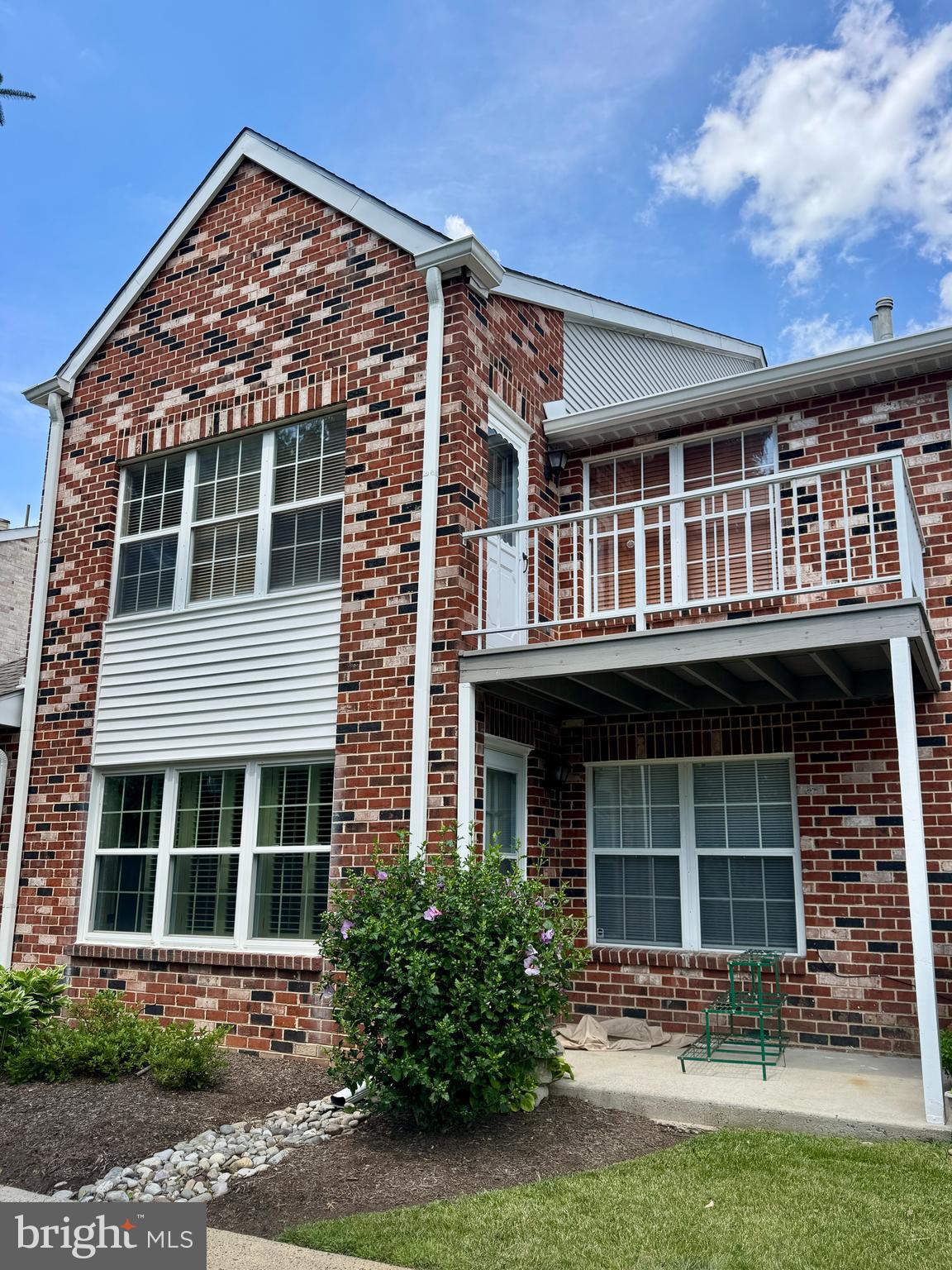 VALLEY GLEN - Residential