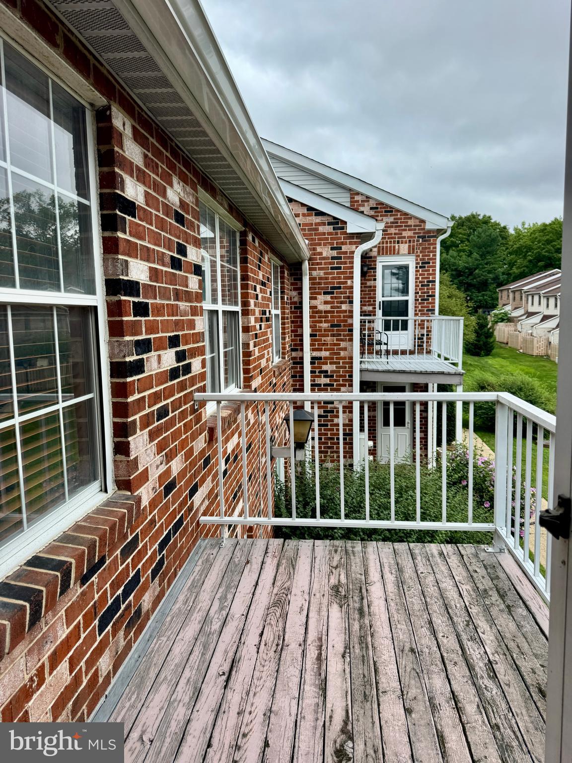 VALLEY GLEN - Residential