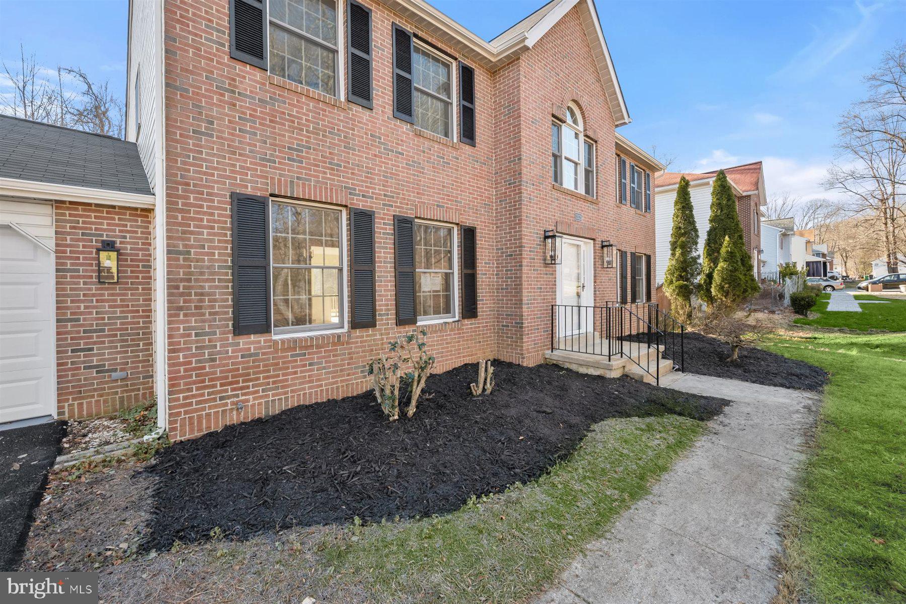 NAZARIO WOODS - Residential