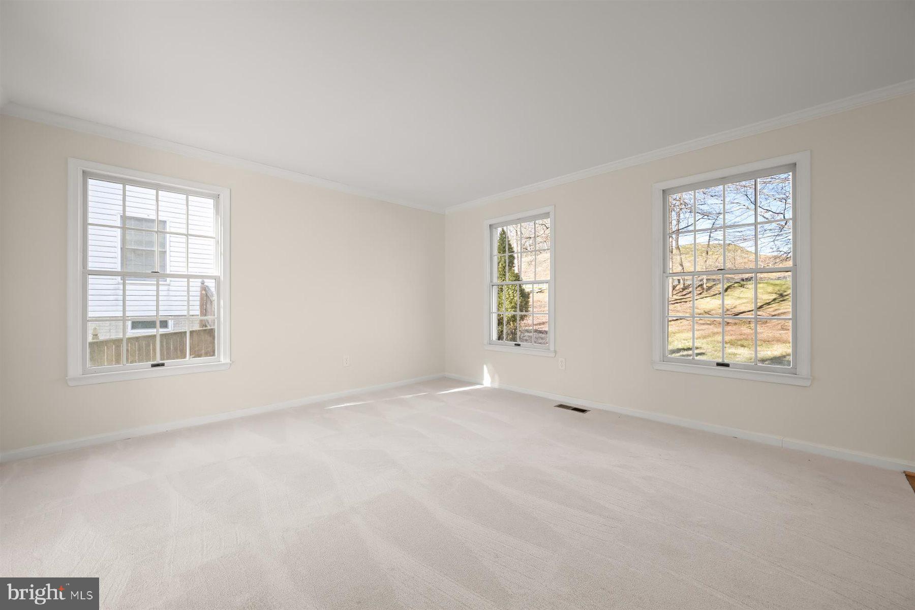 NAZARIO WOODS - Residential