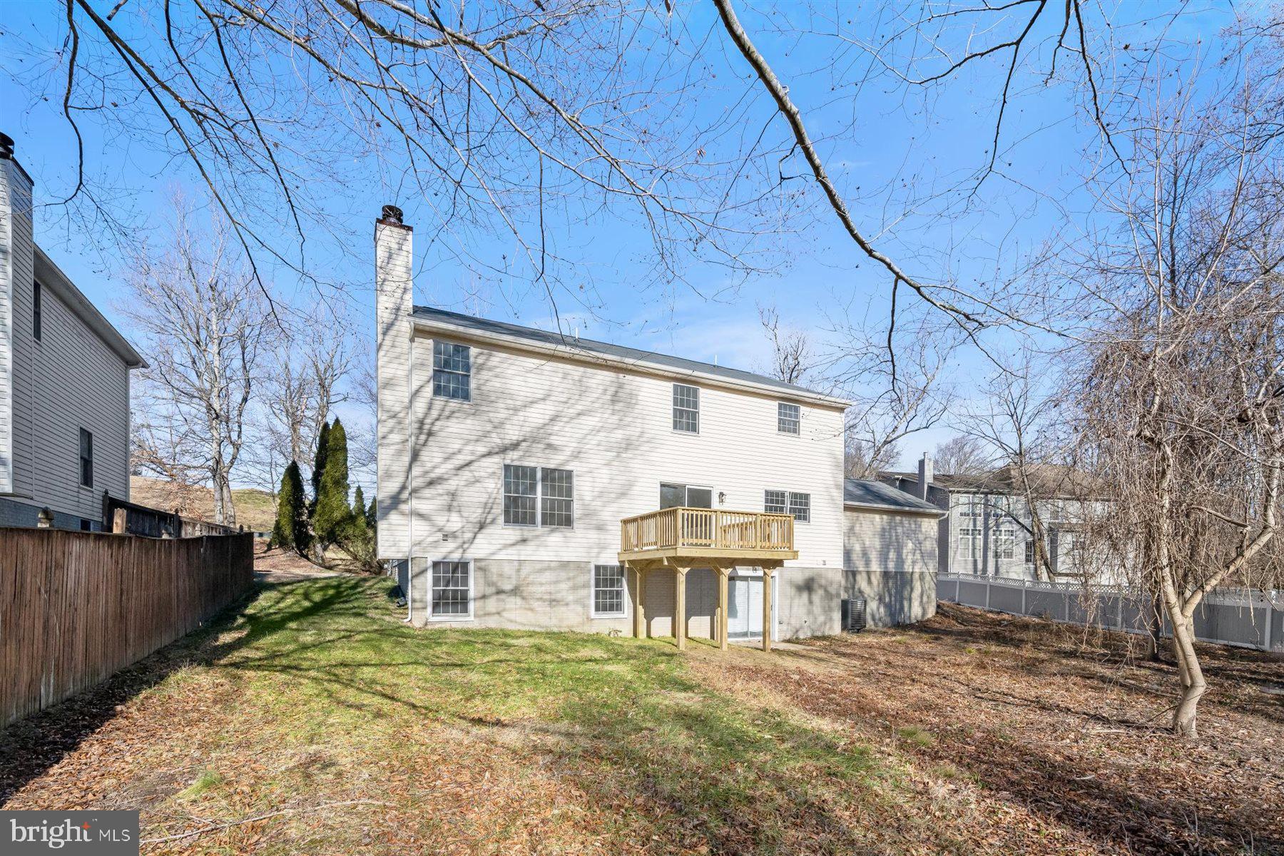 NAZARIO WOODS - Residential