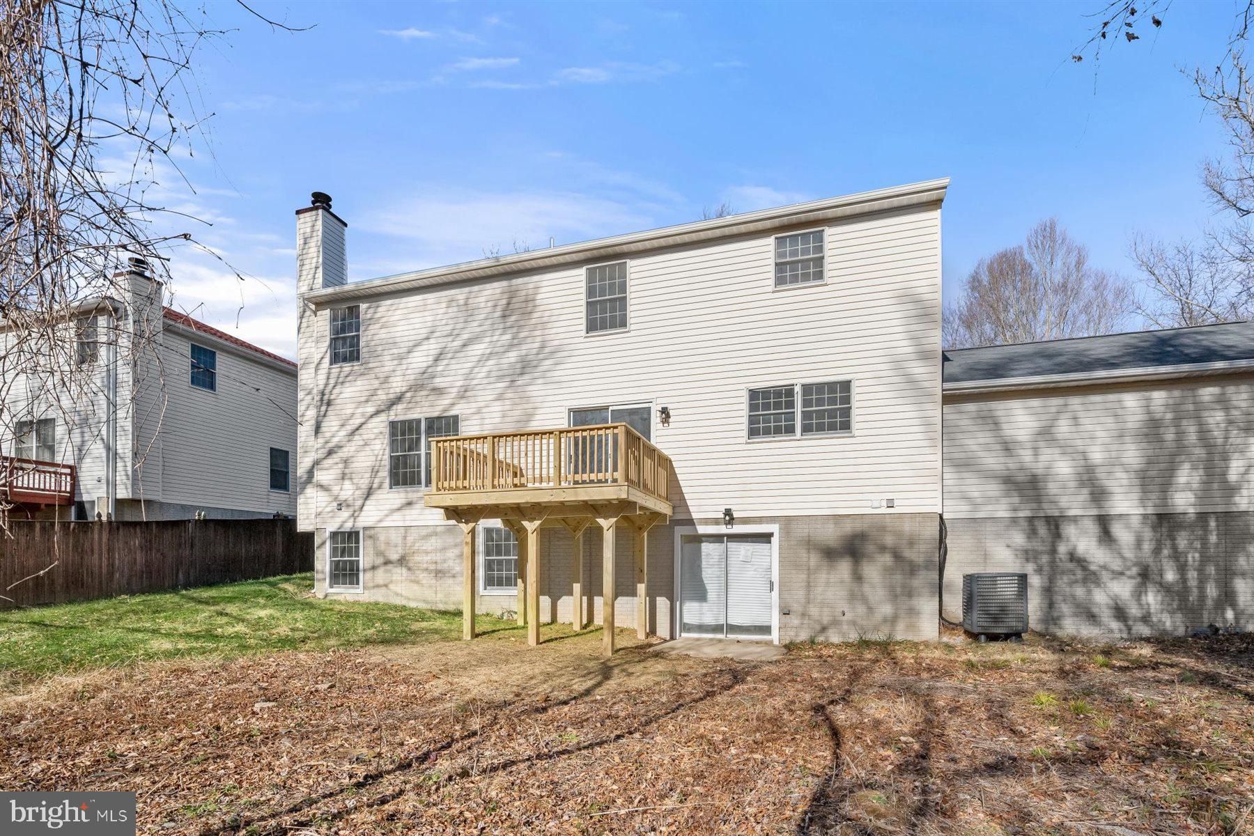 NAZARIO WOODS - Residential