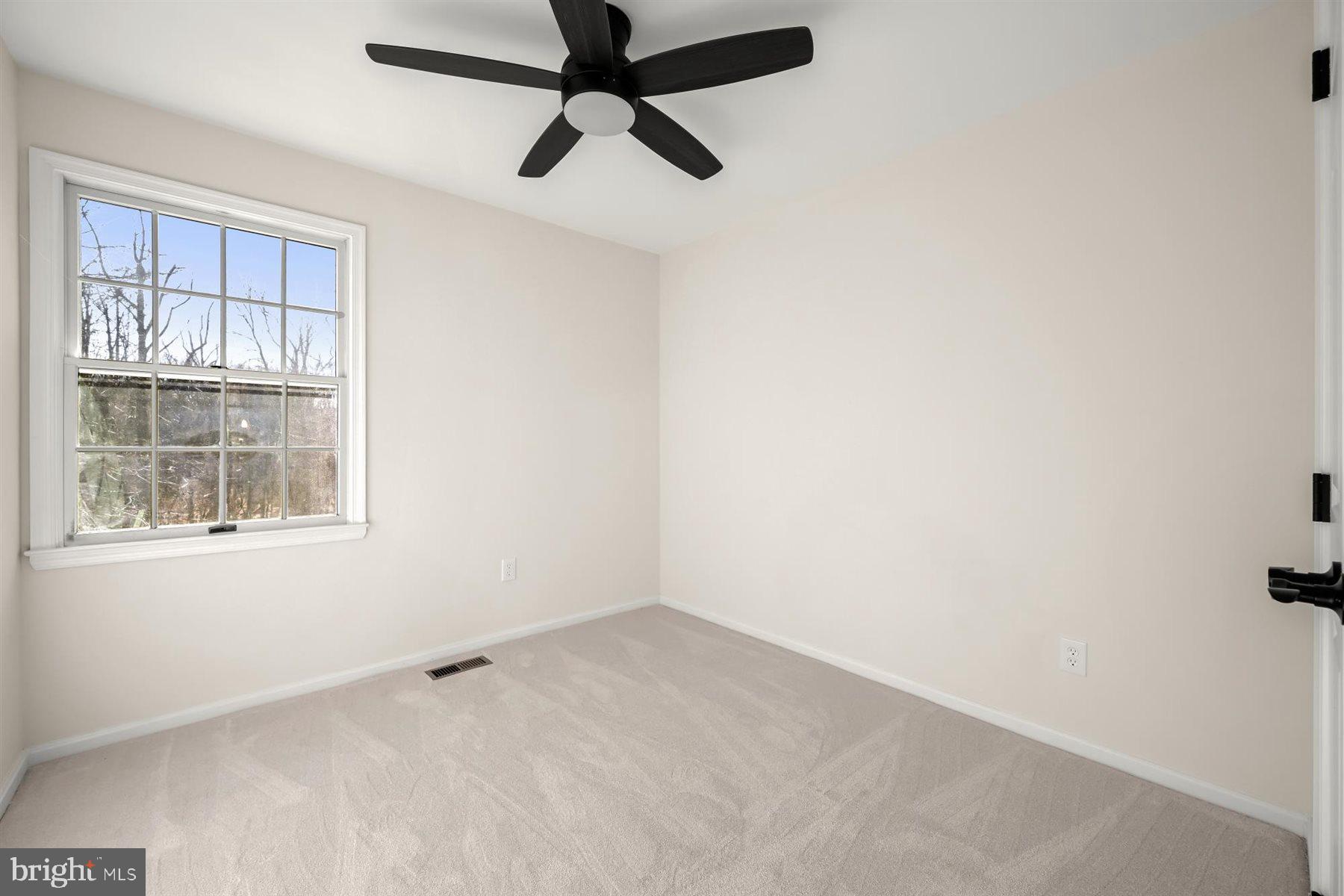 NAZARIO WOODS - Residential