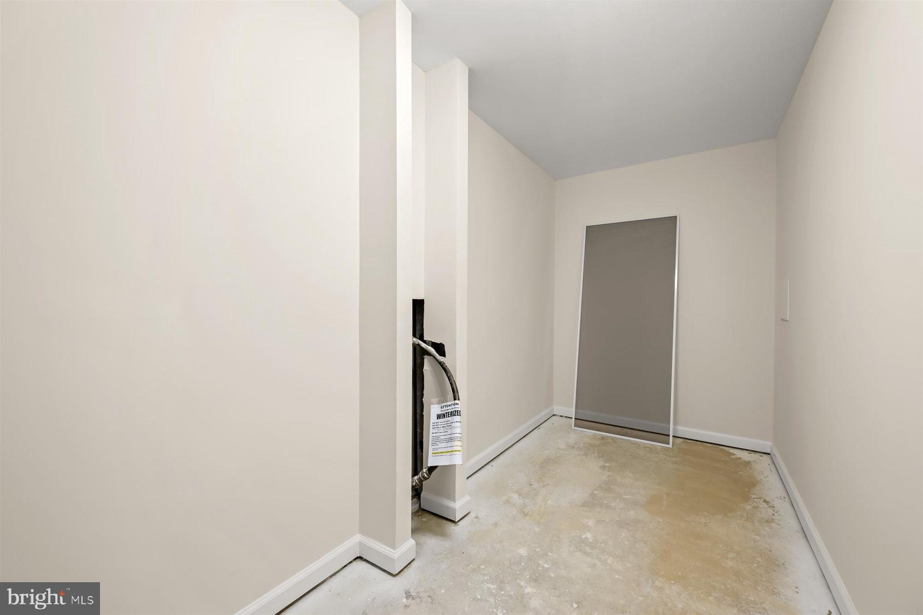NAZARIO WOODS - Residential