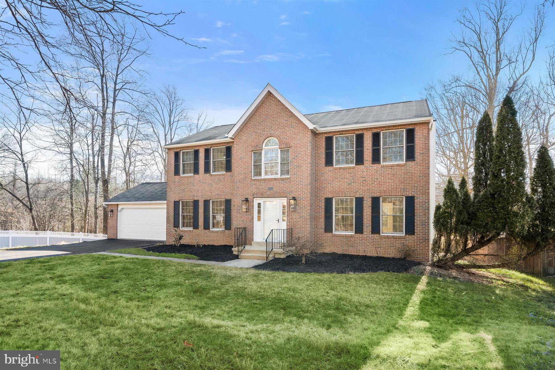 NAZARIO WOODS - Residential